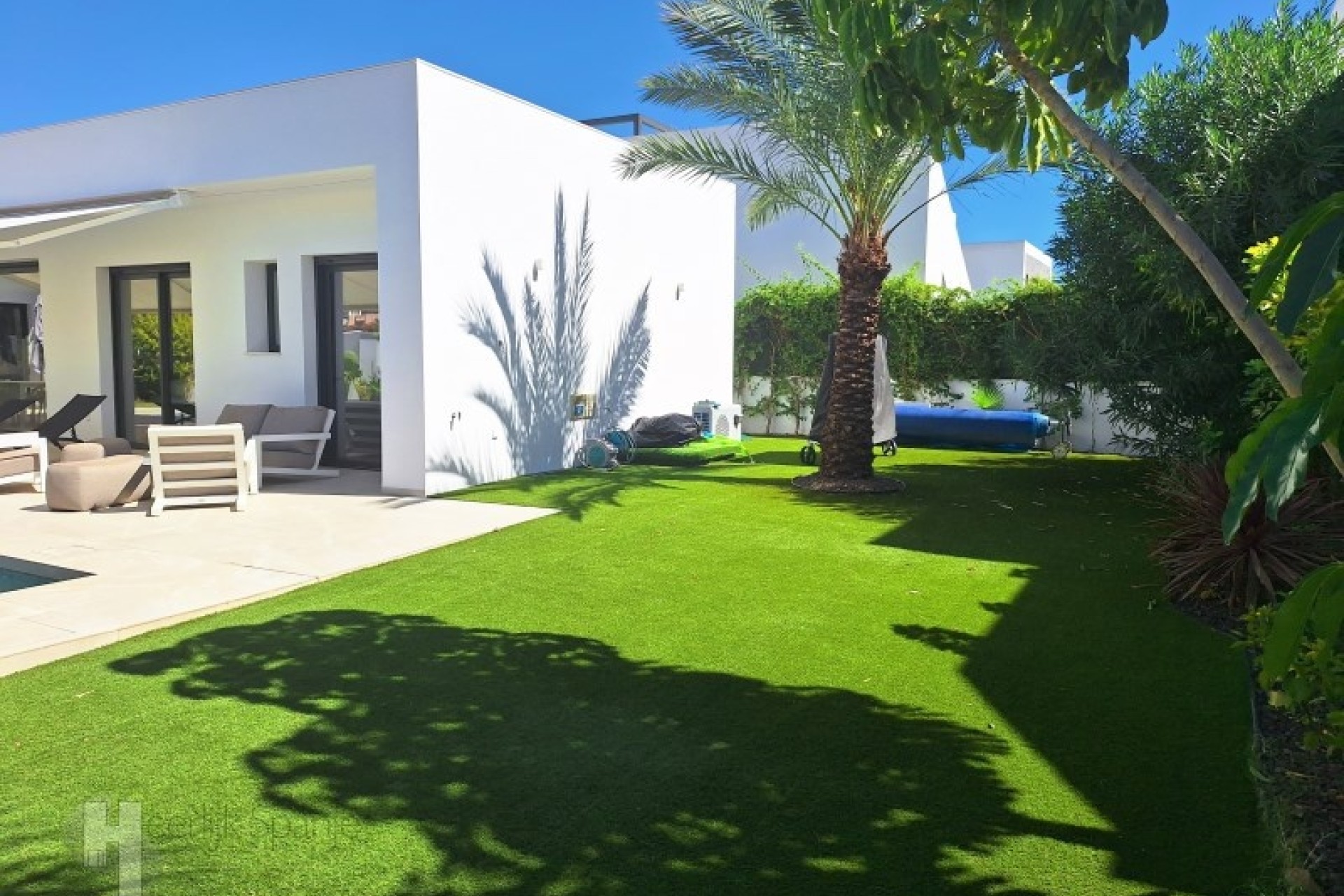 Herverkoop - Vrijstaande Villa -
San Javier - Santiago de la Ribera