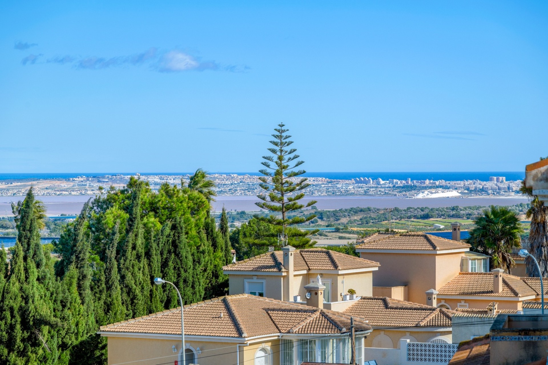 Herverkoop - Vrijstaande Villa -
San Miguel de Salinas - Costa Blanca
