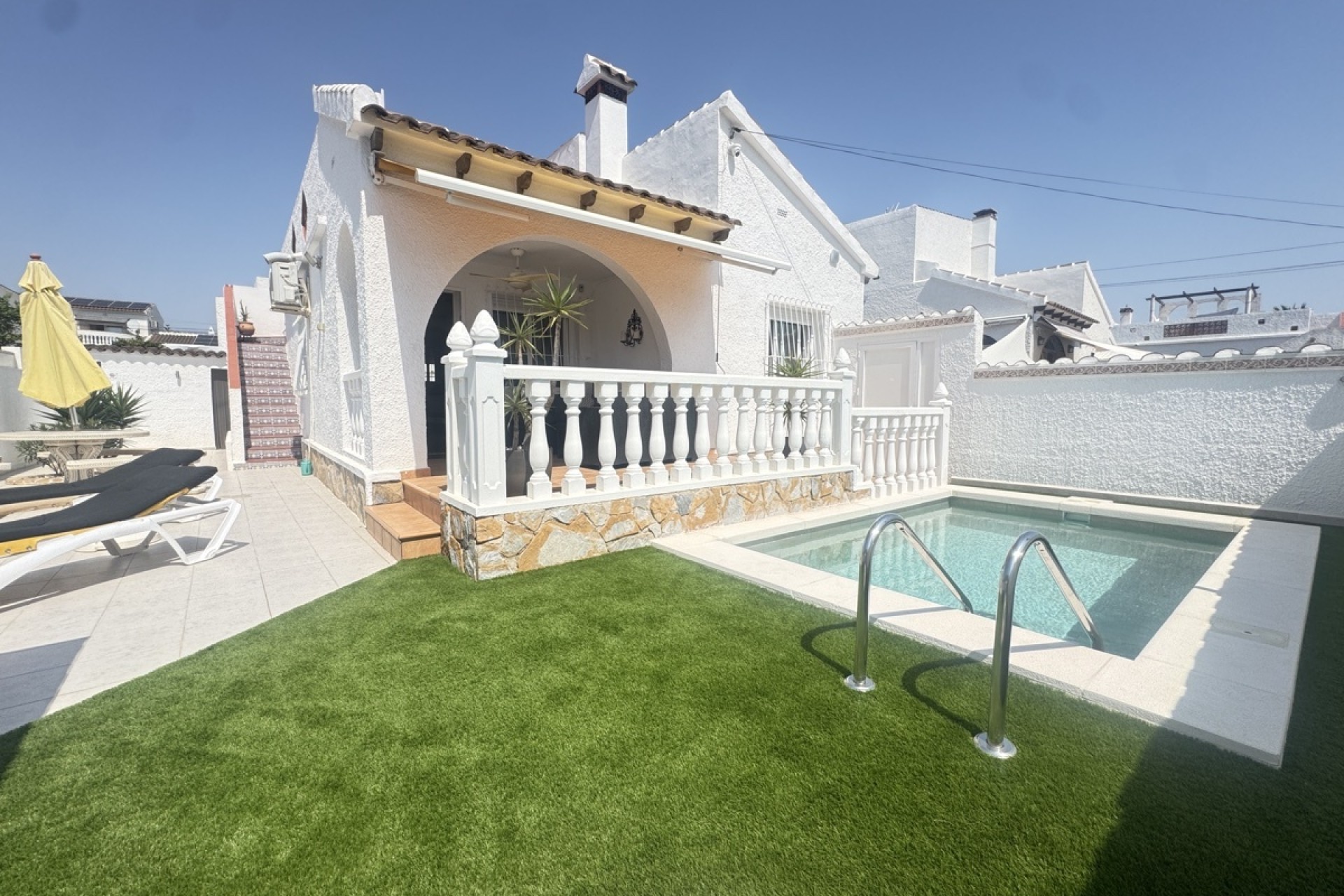 Herverkoop - Vrijstaande Villa -
San Miguel de Salinas - Eagles Nest