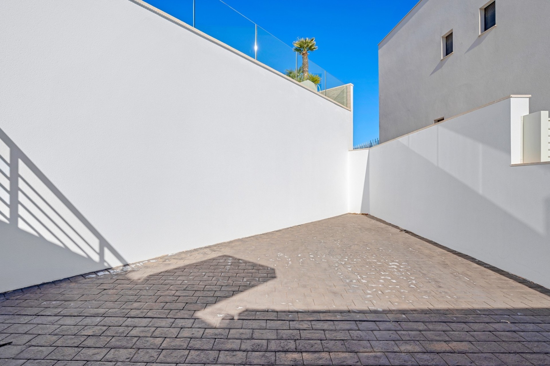 Herverkoop - Vrijstaande Villa -
San Miguel de Salinas - Inland