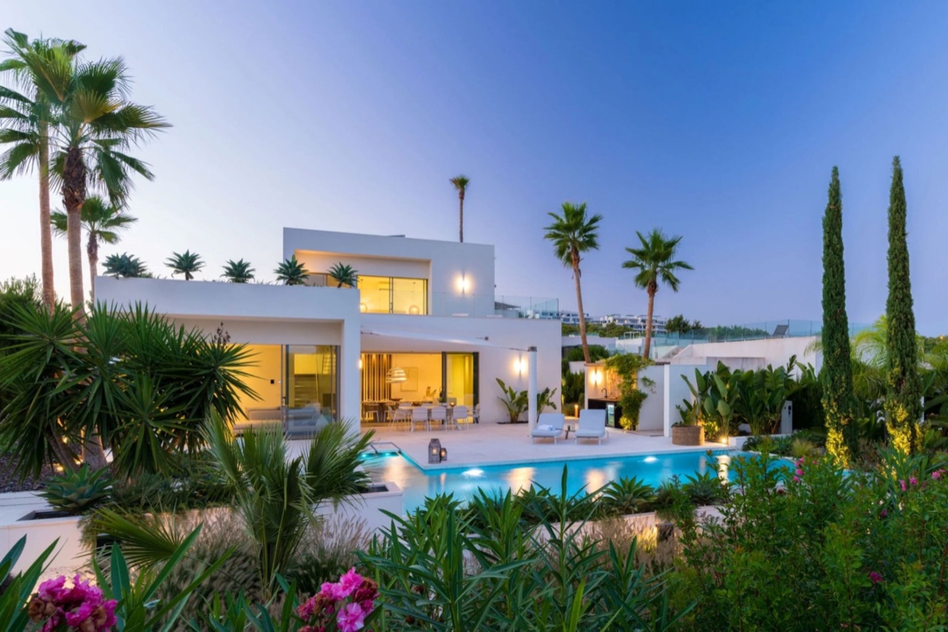 Herverkoop - Vrijstaande Villa -
San Miguel de Salinas - Inland