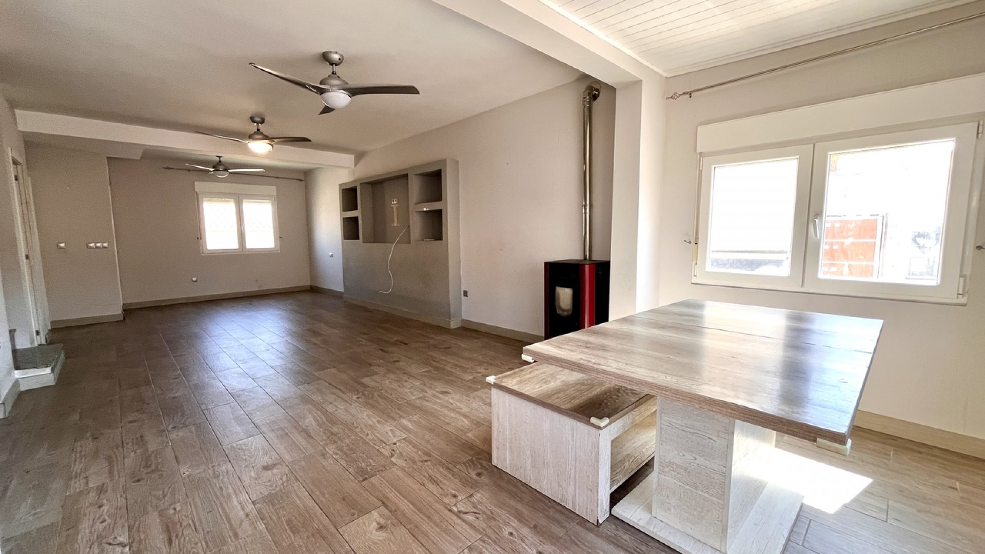 Herverkoop - Vrijstaande Villa -
San Miguel de Salinas