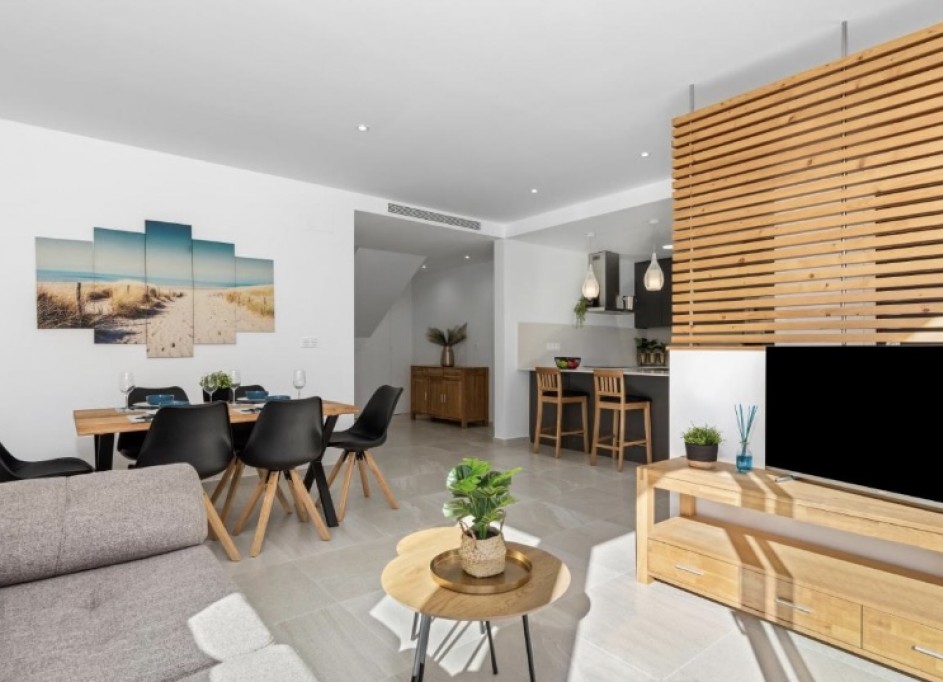 Herverkoop - Vrijstaande Villa -
San Miguel de Salinas