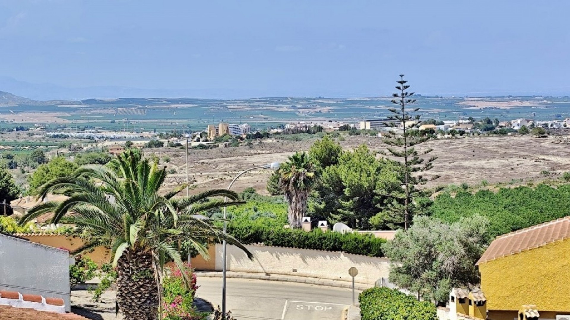 Herverkoop - Vrijstaande Villa -
San Miguel de Salinas