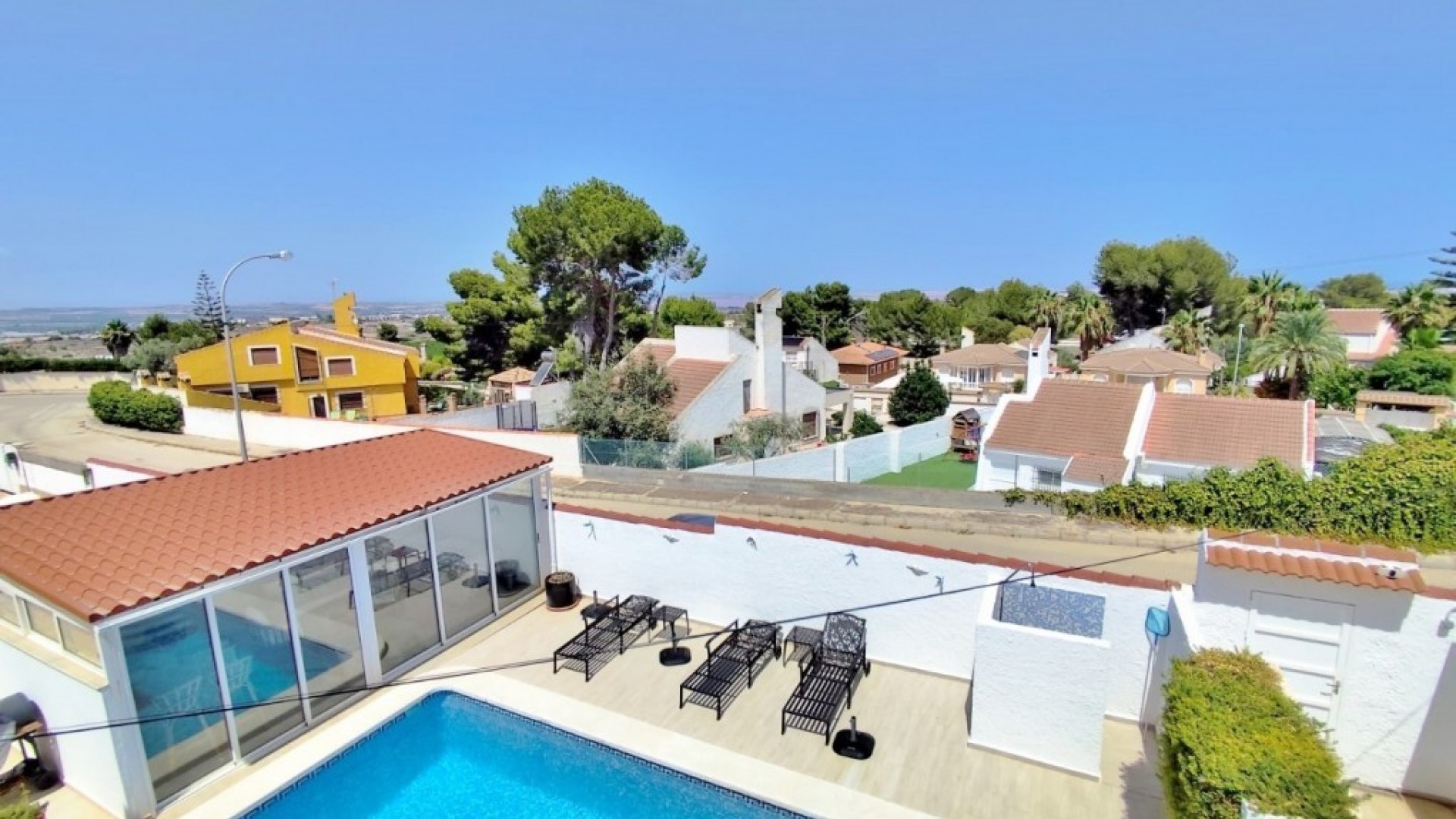 Herverkoop - Vrijstaande Villa -
San Miguel de Salinas