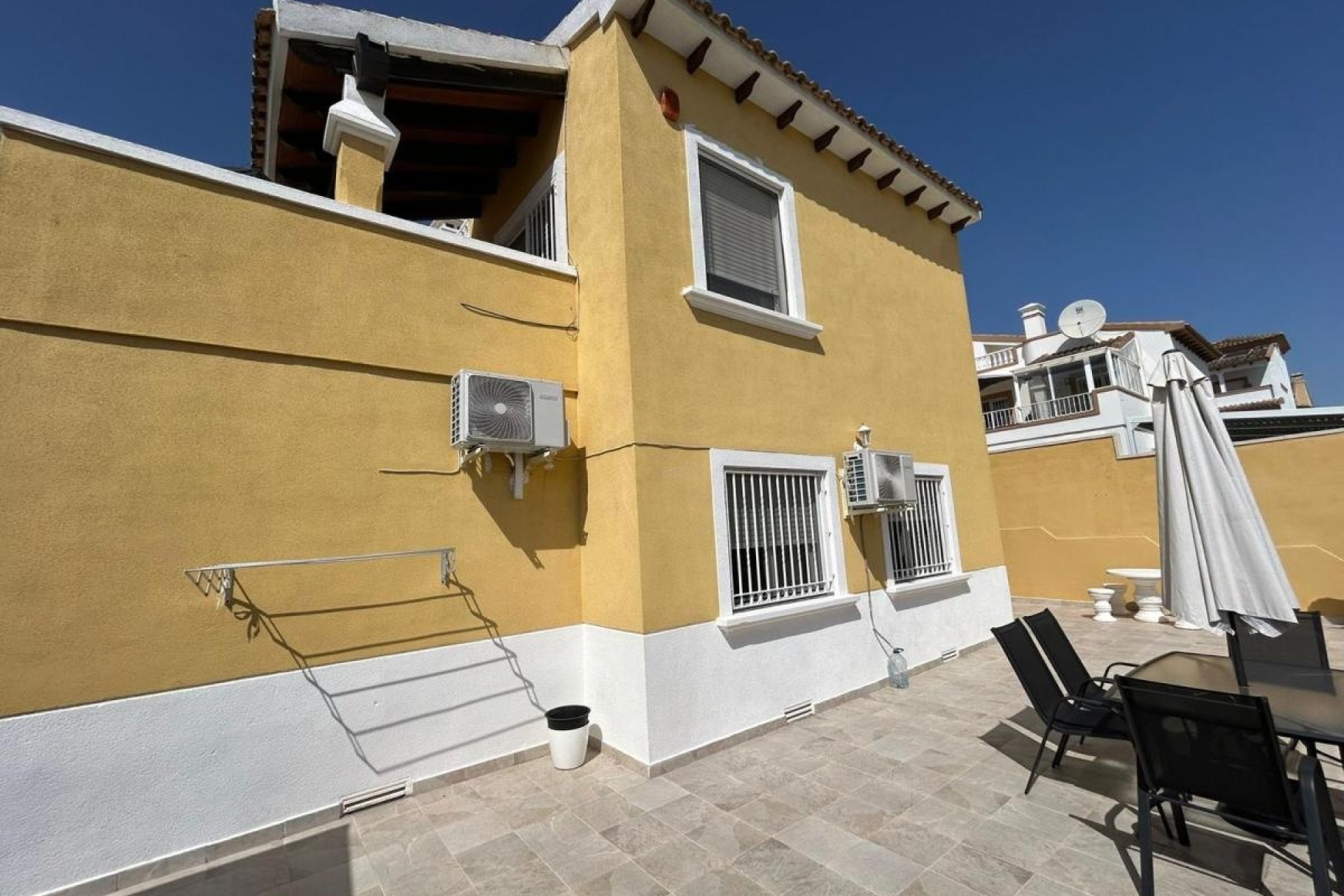 Herverkoop - Vrijstaande Villa -
San Miguel de Salinas