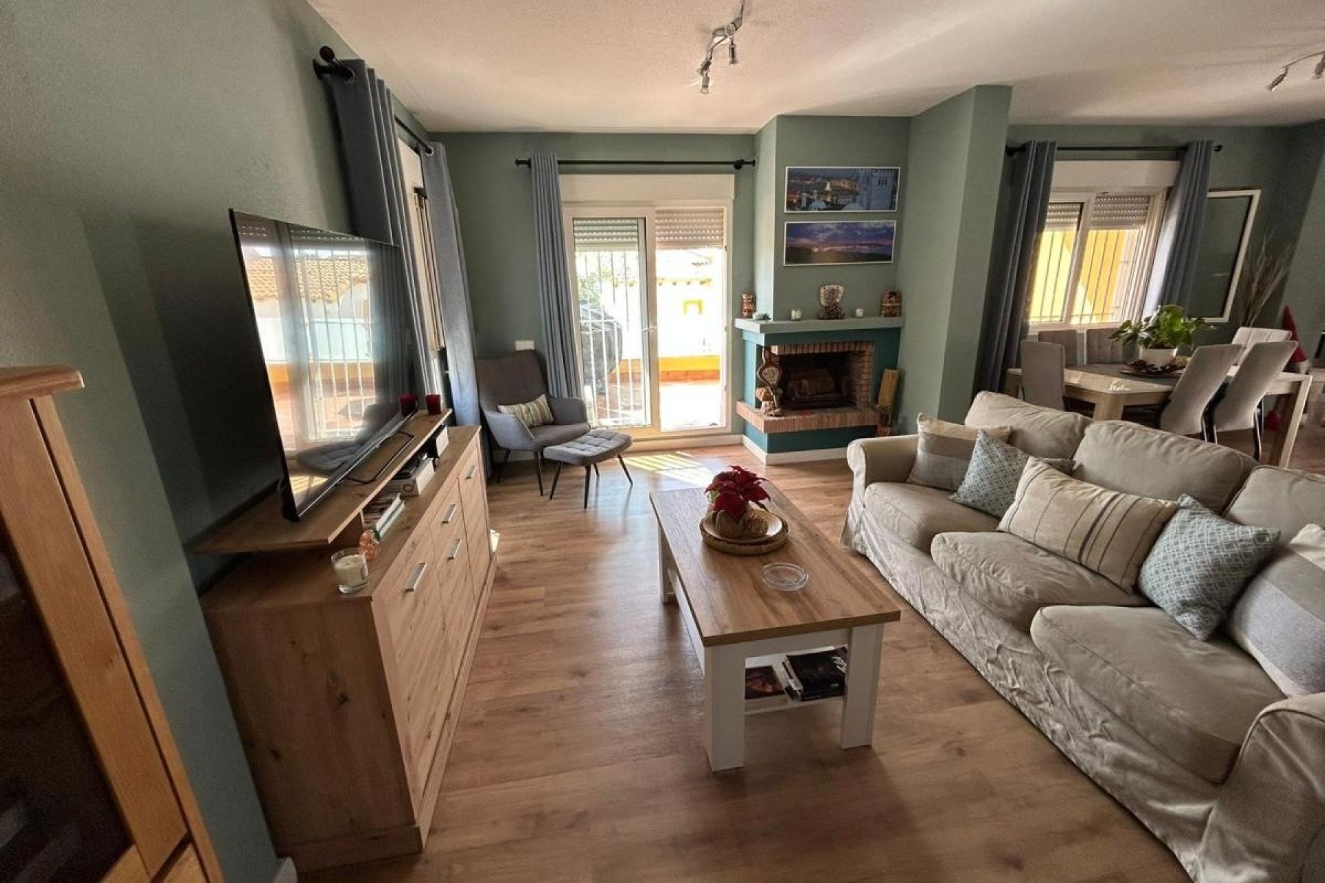 Herverkoop - Vrijstaande Villa -
San Miguel de Salinas