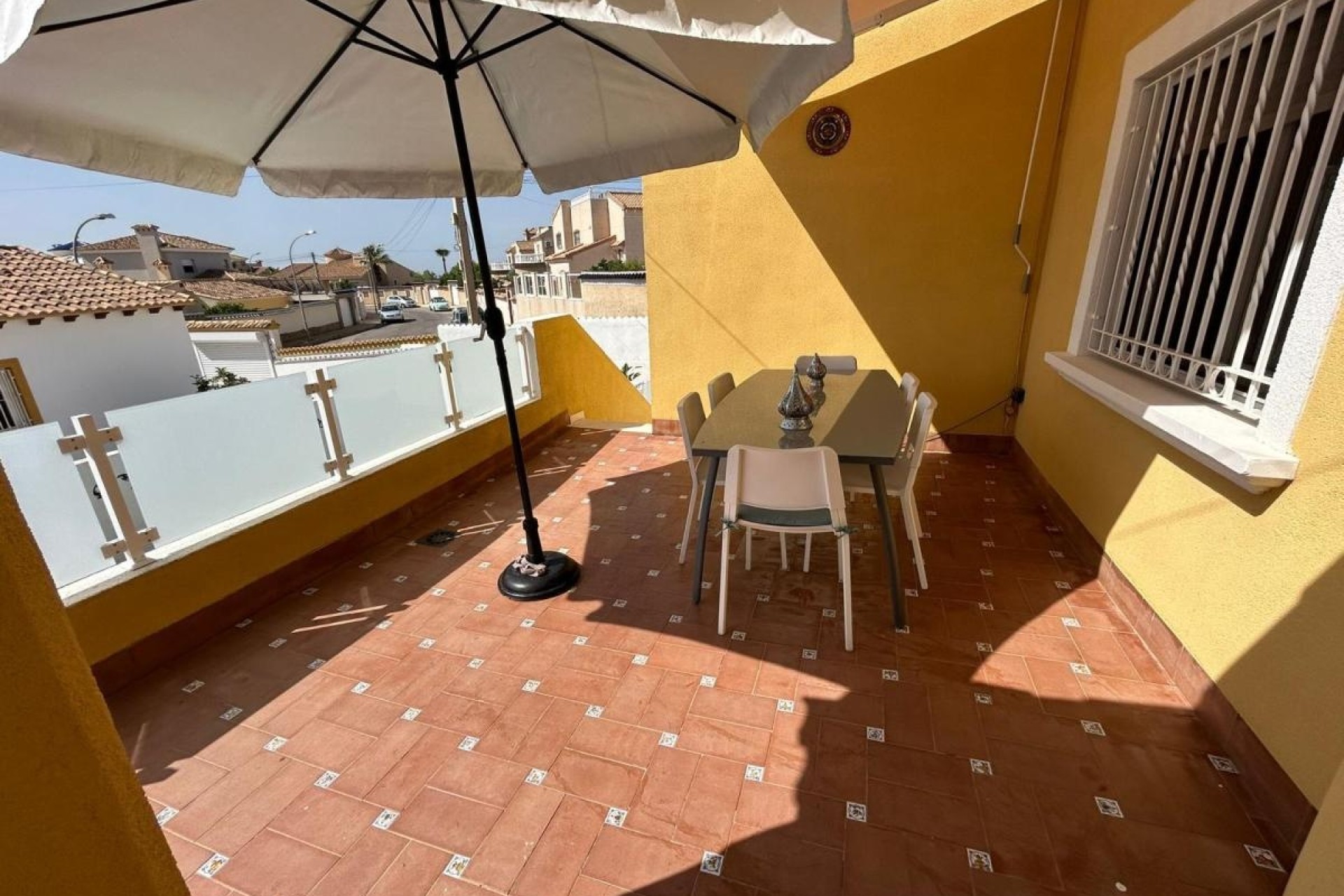 Herverkoop - Vrijstaande Villa -
San Miguel de Salinas