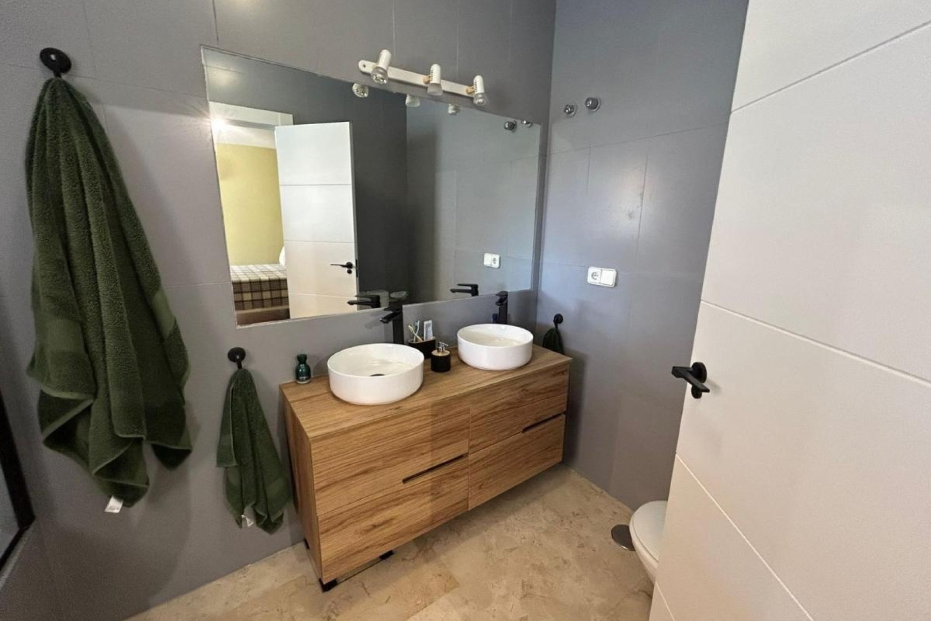 Herverkoop - Vrijstaande Villa -
San Miguel de Salinas