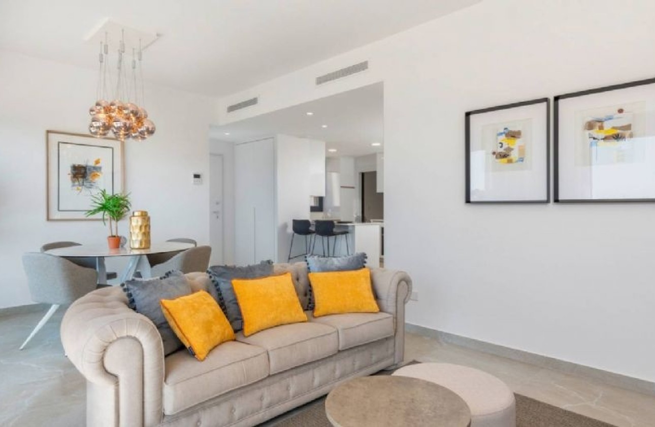 Herverkoop - Vrijstaande Villa -
San Miguel de Salinas