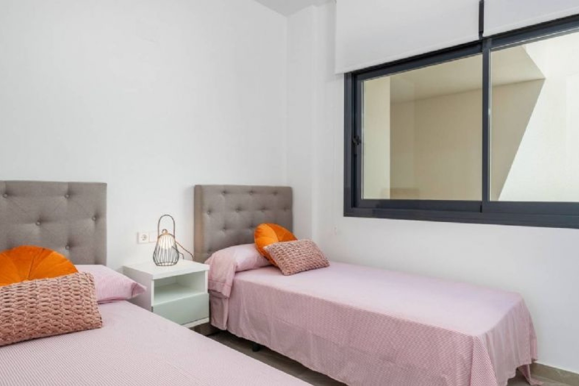 Herverkoop - Vrijstaande Villa -
San Miguel de Salinas