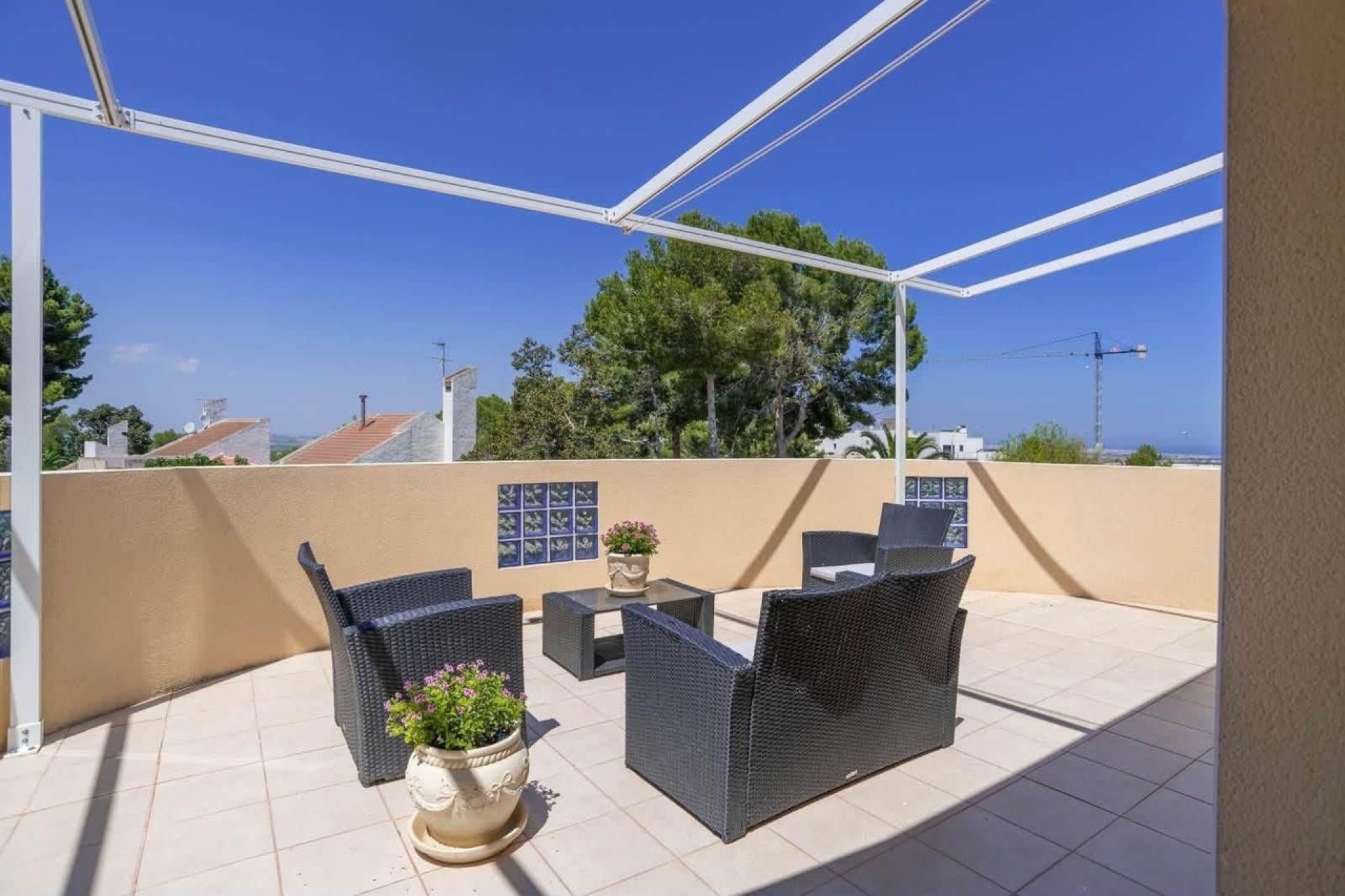 Herverkoop - Vrijstaande Villa -
San Miguel de Salinas