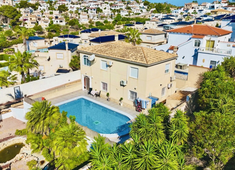 Herverkoop - Vrijstaande Villa -
San Miguel de Salinas