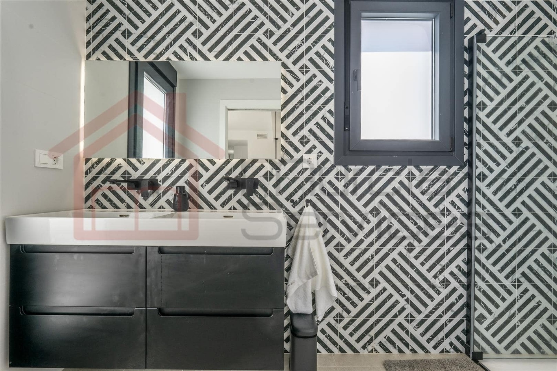 Herverkoop - Vrijstaande Villa -
Santa Rosalia Lake and Life Resort