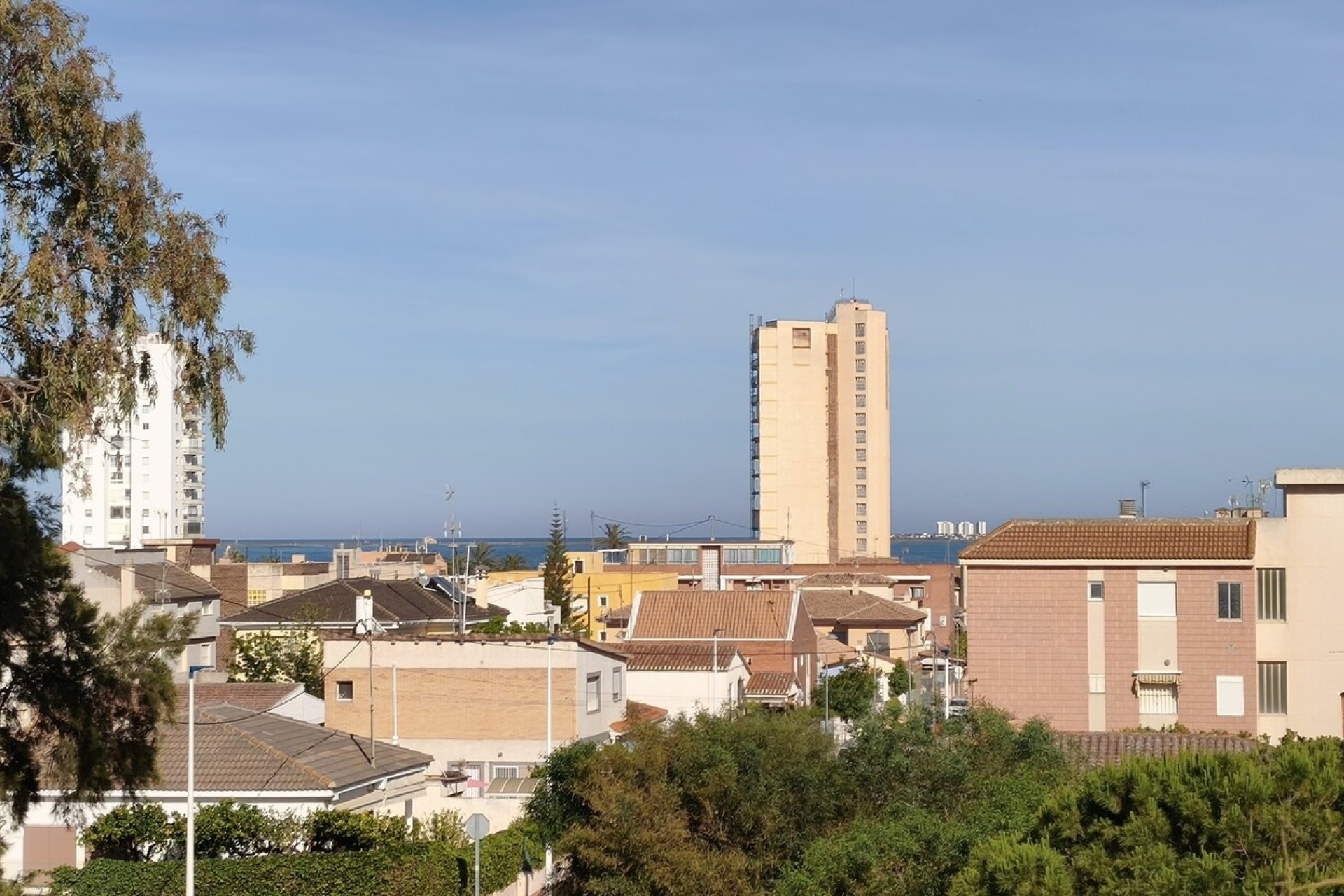 Herverkoop - Vrijstaande Villa -
Santiago de La Ribera - Santiago de la Ribera
