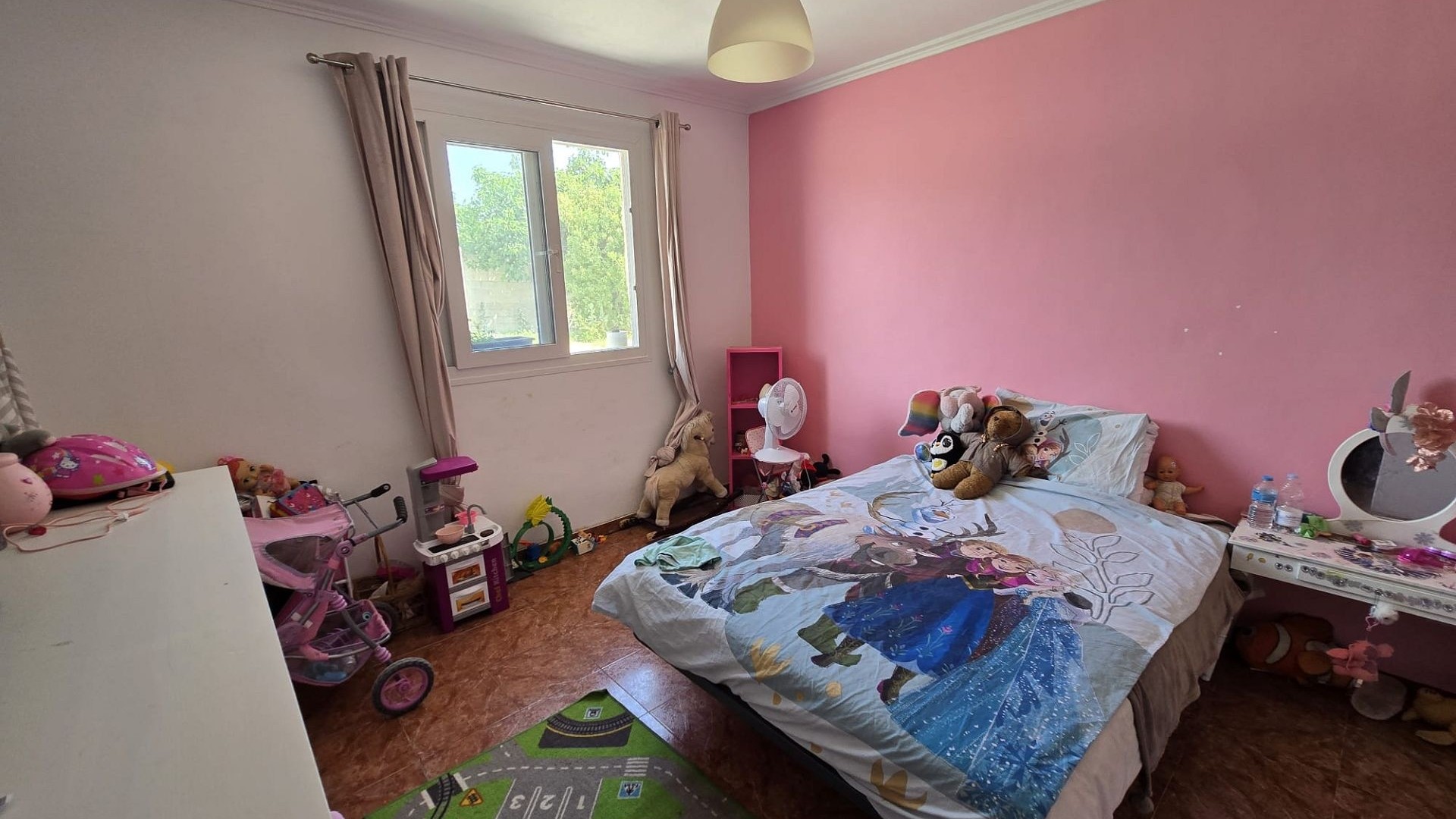 Herverkoop - Vrijstaande Villa -
SAX