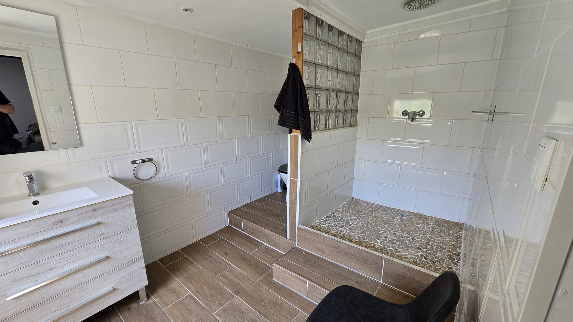 Herverkoop - Vrijstaande Villa -
SAX