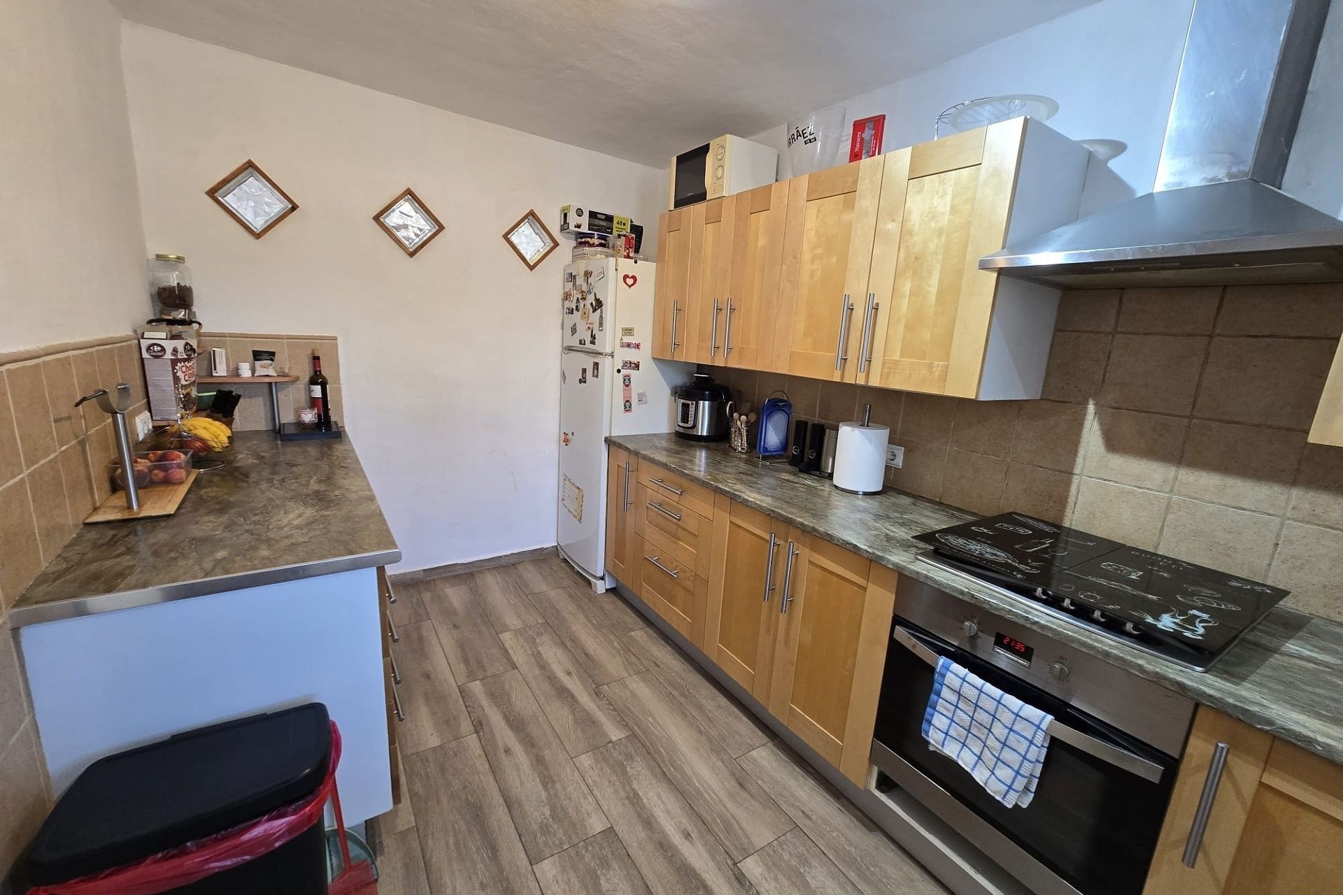 Herverkoop - Vrijstaande Villa -
SAX