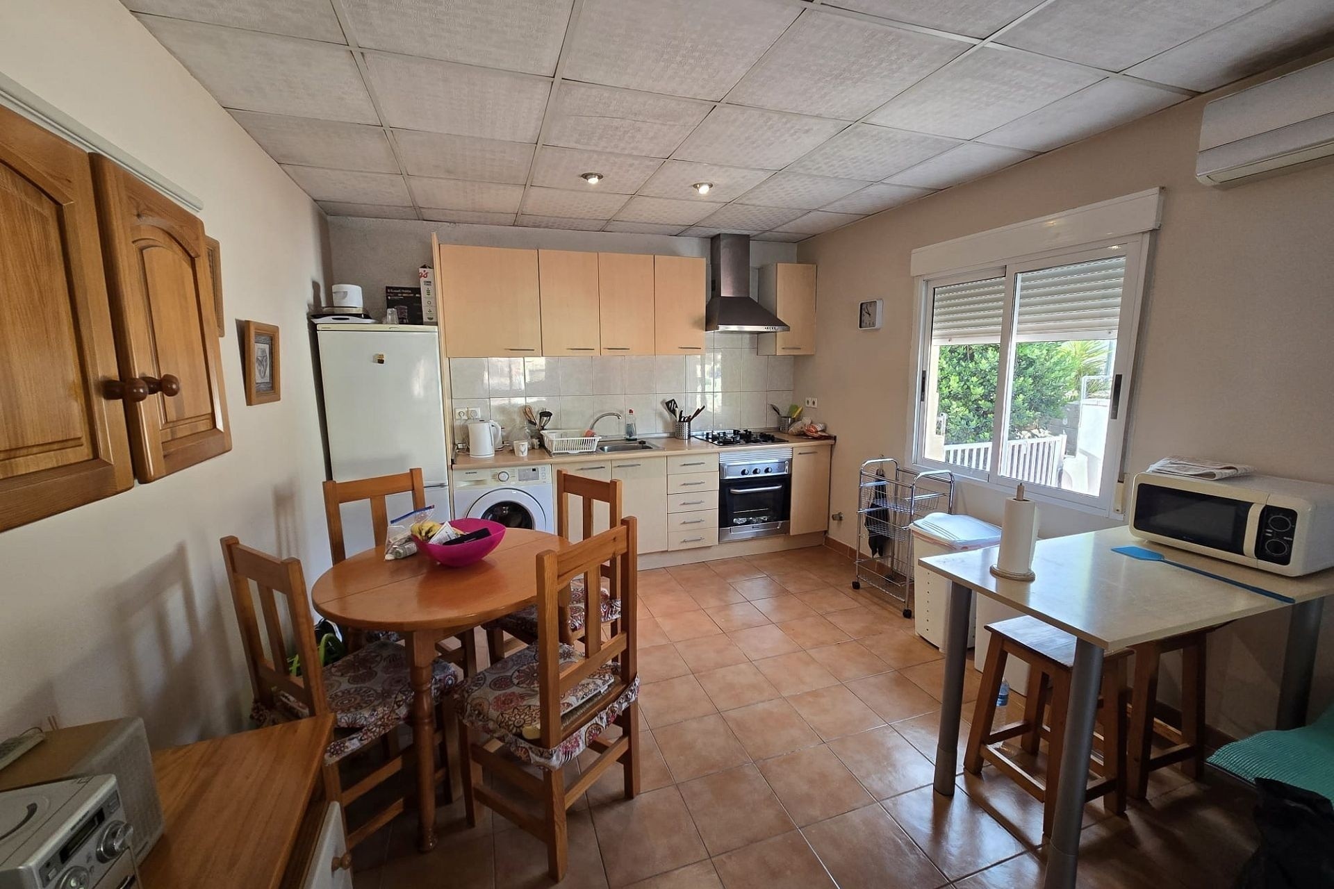 Herverkoop - Vrijstaande Villa -
SAX