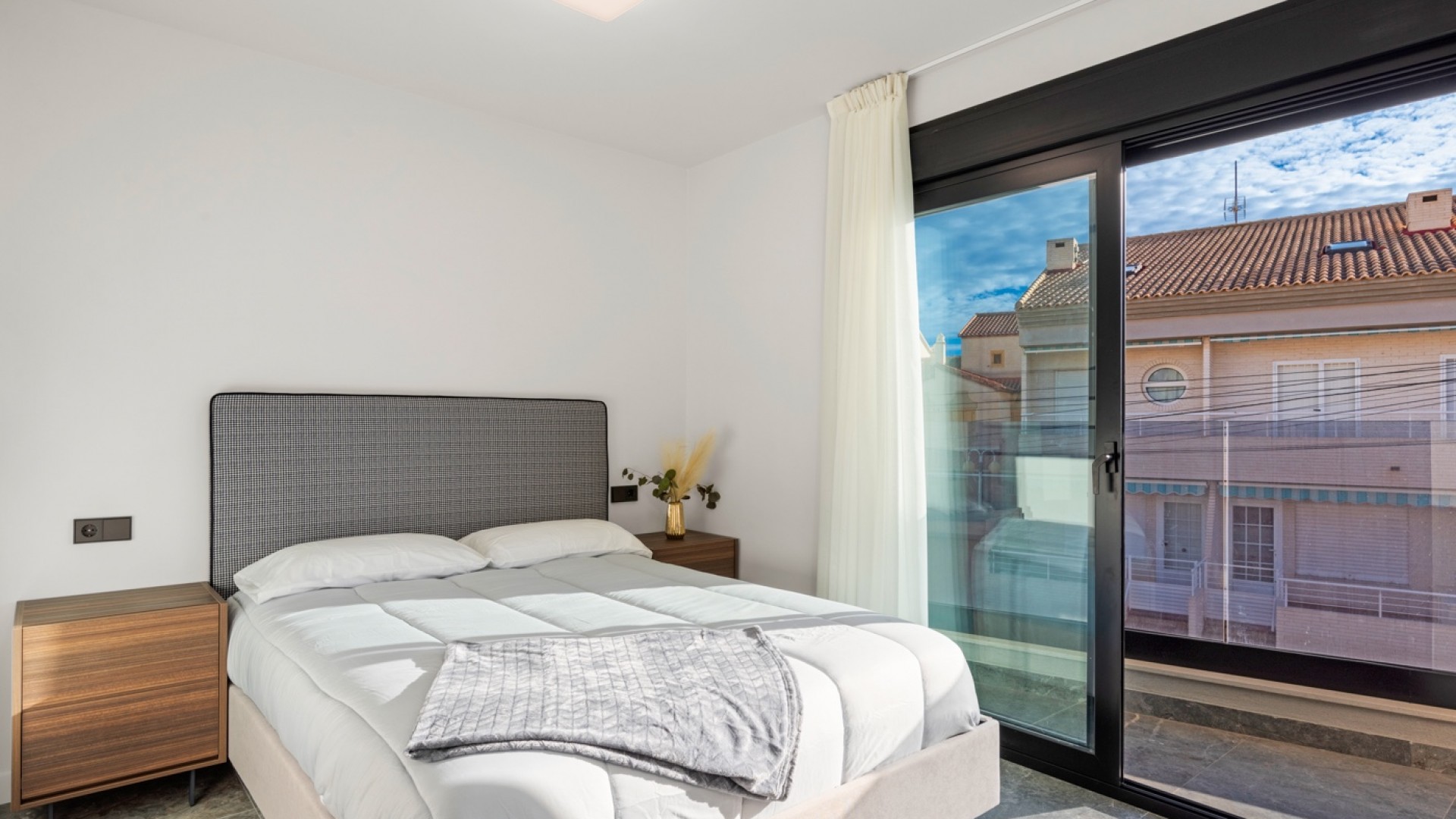 Herverkoop - Vrijstaande Villa -
Torre de la Horadada