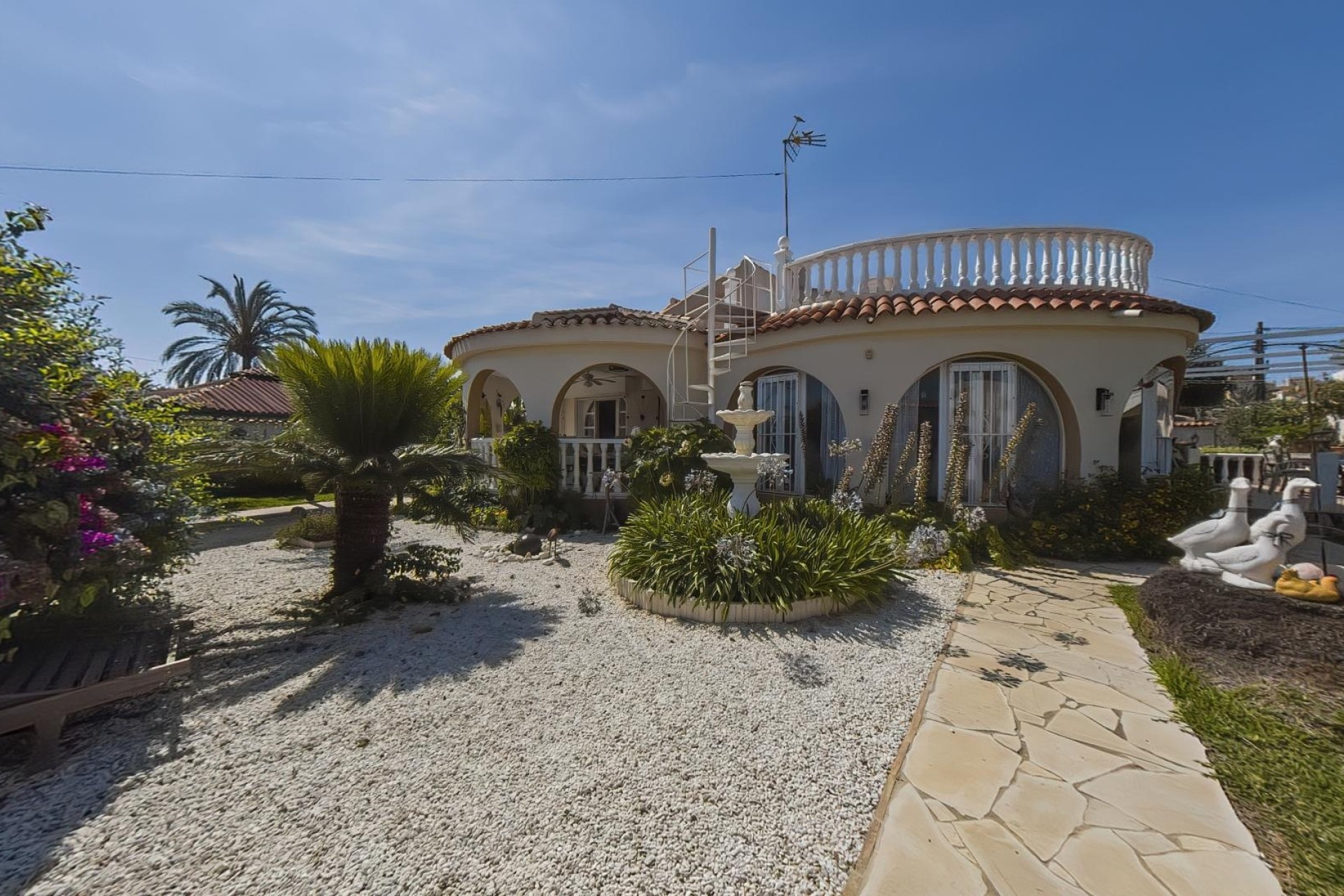 Herverkoop - Vrijstaande Villa -
Torrevieja - Costa Blanca