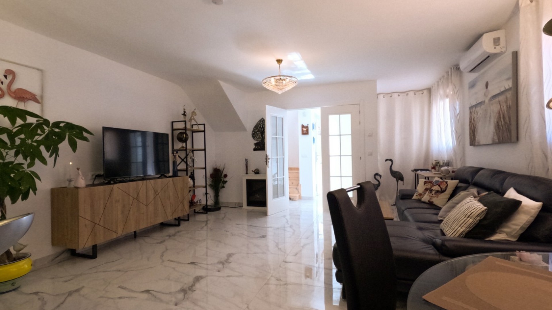 Herverkoop - Vrijstaande Villa -
Torrevieja - El Acequión - Los Náufragos