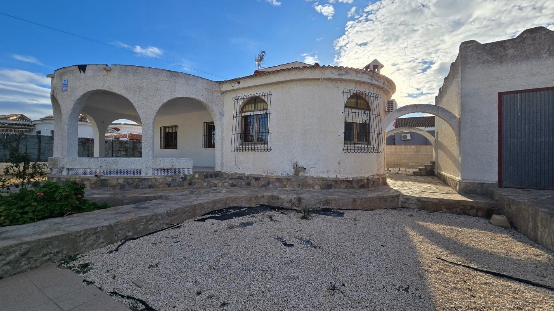 Herverkoop - Vrijstaande Villa -
Torrevieja - El Chaparal