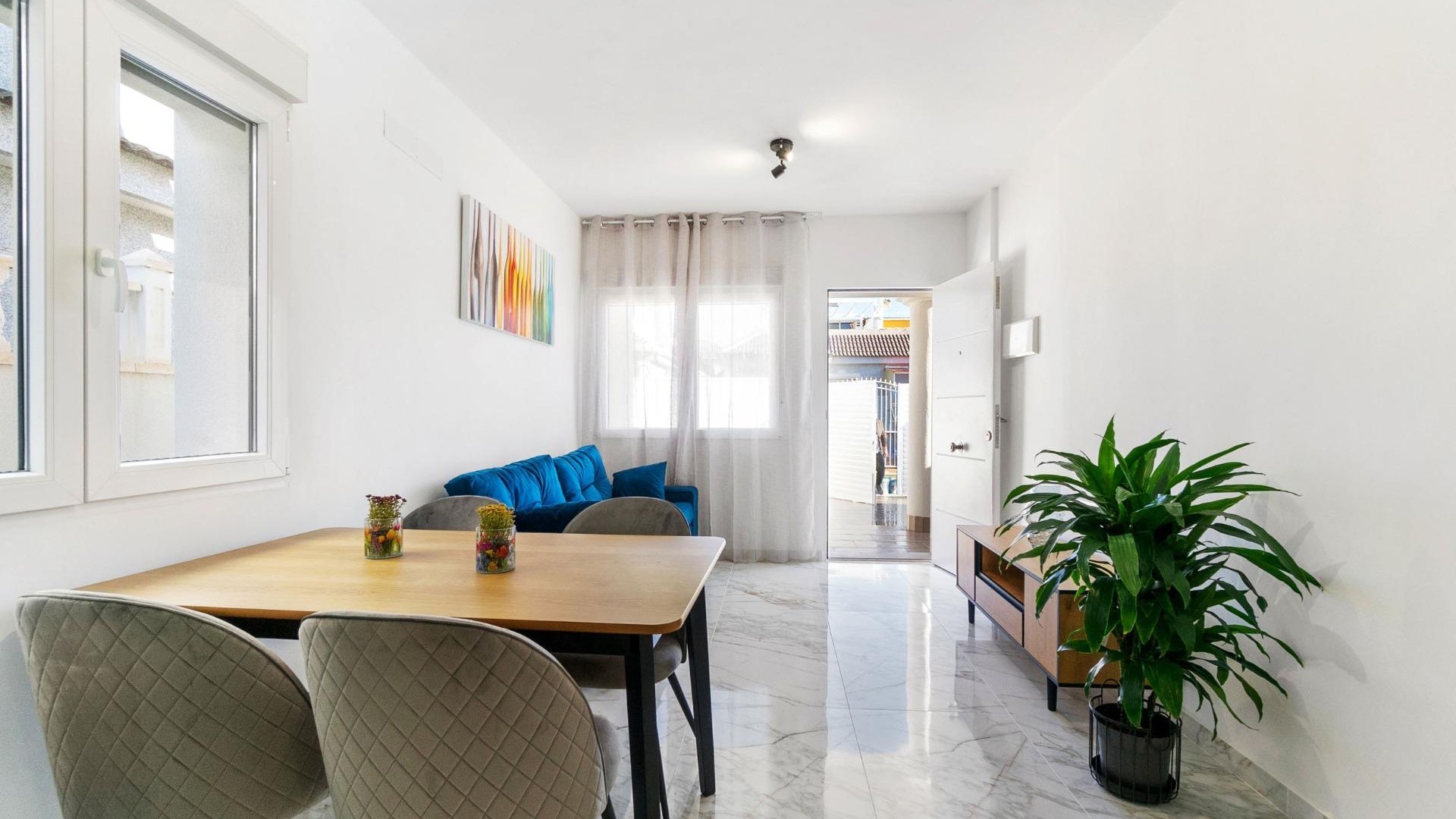 Herverkoop - Vrijstaande Villa -
Torrevieja - El chaparral