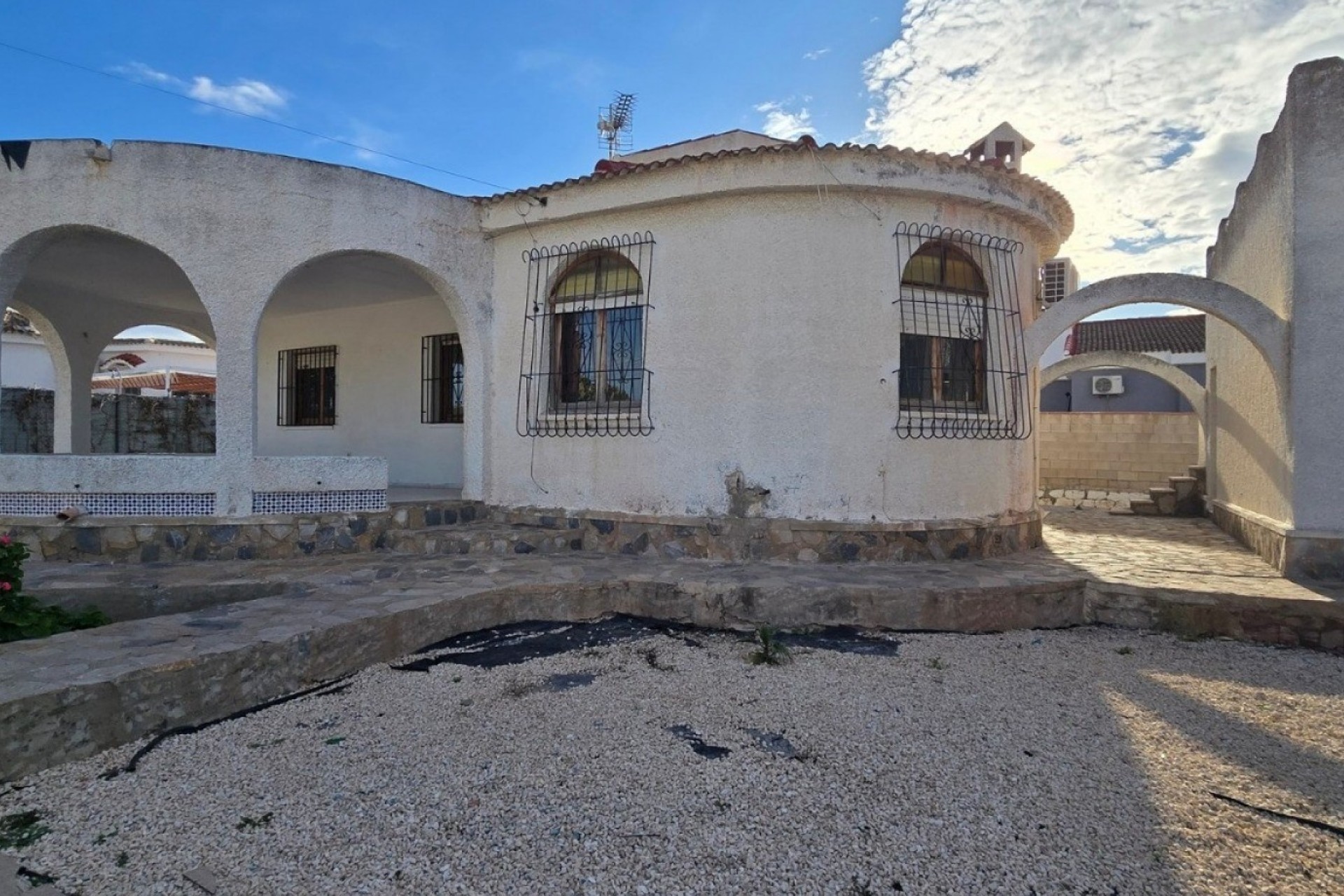 Herverkoop - Vrijstaande Villa -
Torrevieja - El chaparral