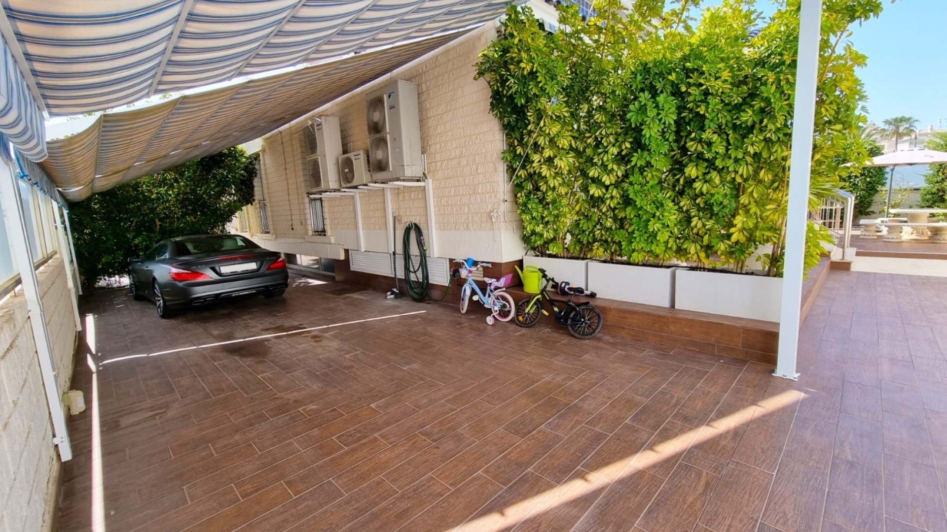 Herverkoop - Vrijstaande Villa -
Torrevieja - La Mata