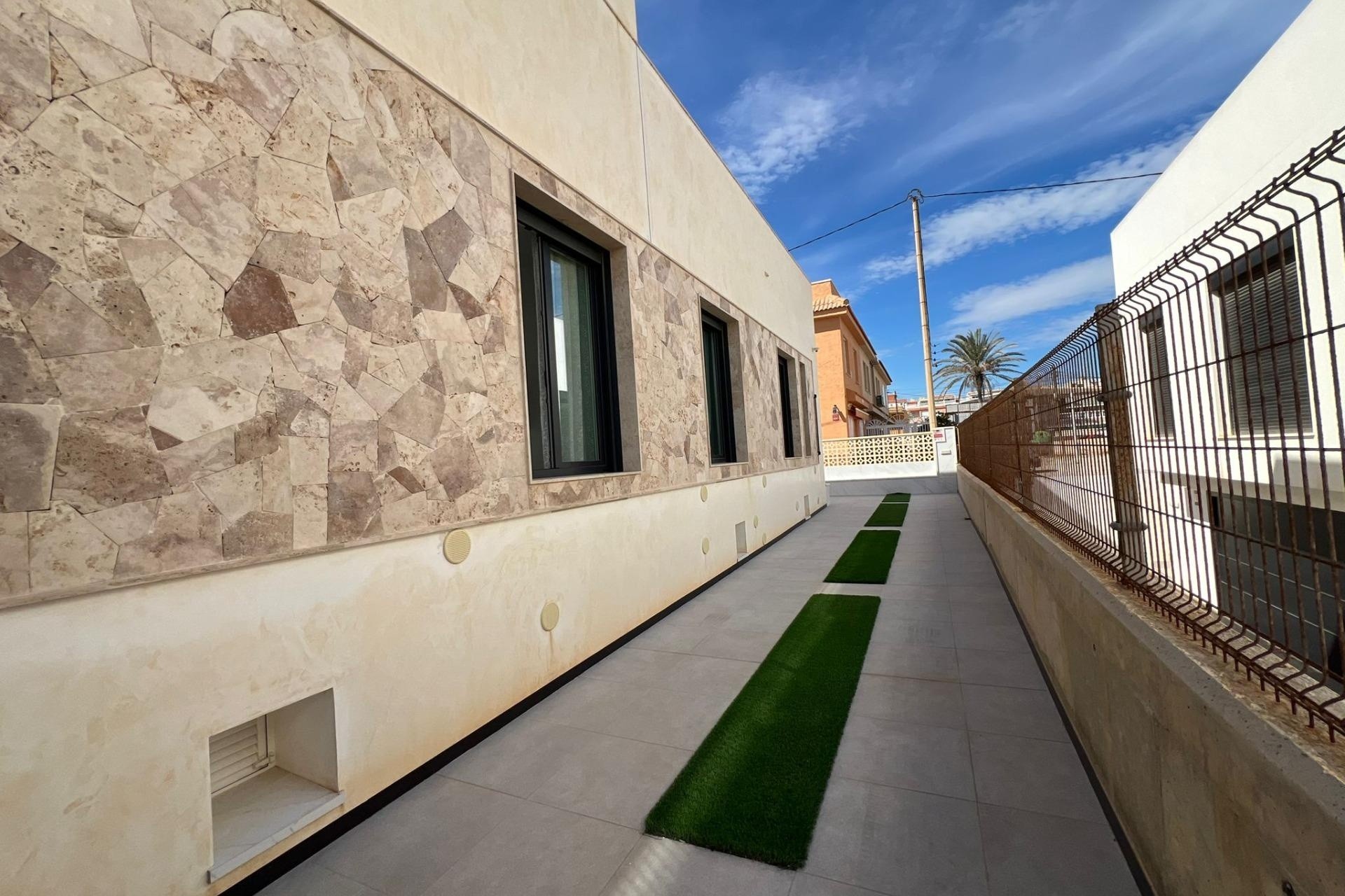 Herverkoop - Vrijstaande Villa -
Torrevieja - La Mata