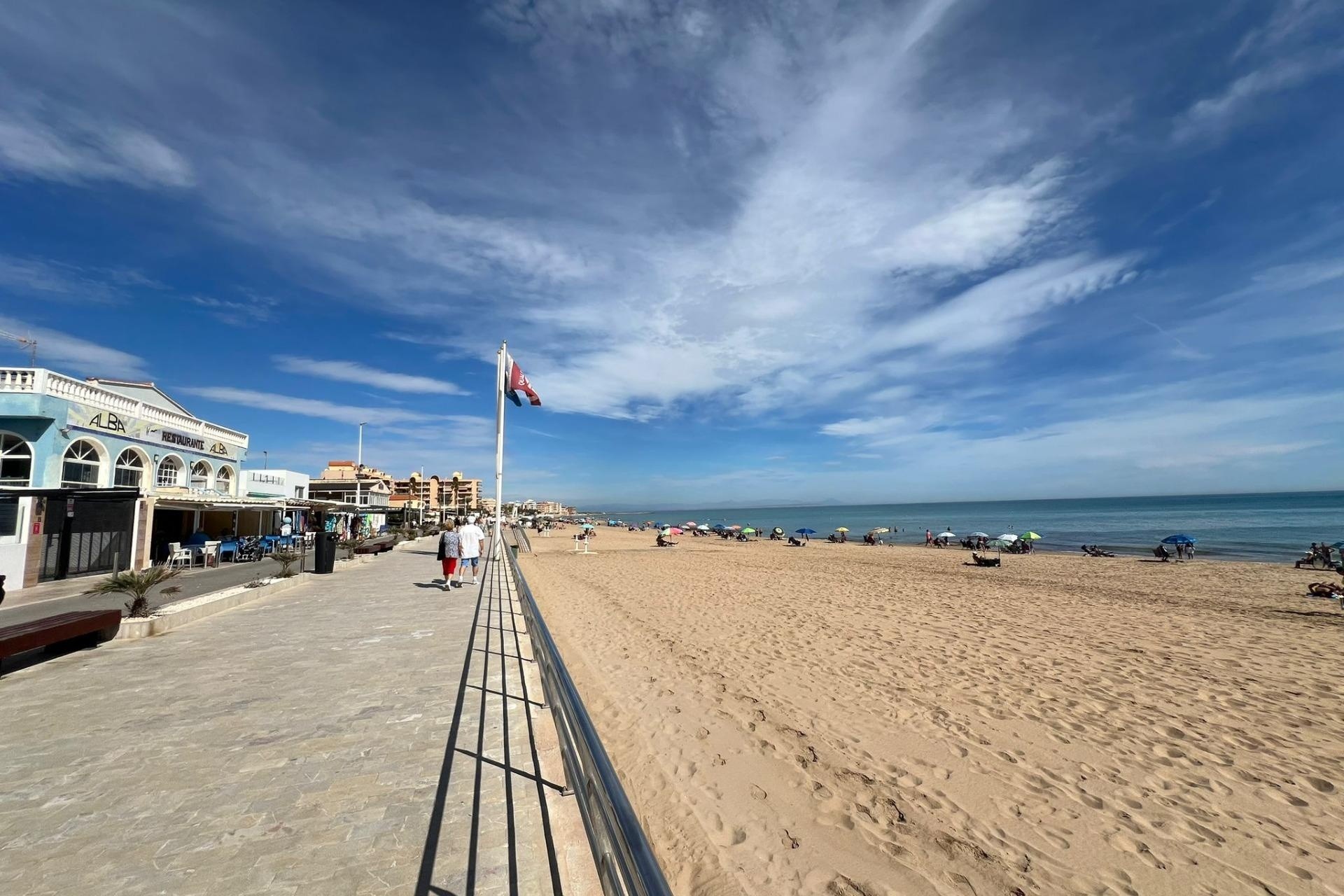 Herverkoop - Vrijstaande Villa -
Torrevieja - La Mata