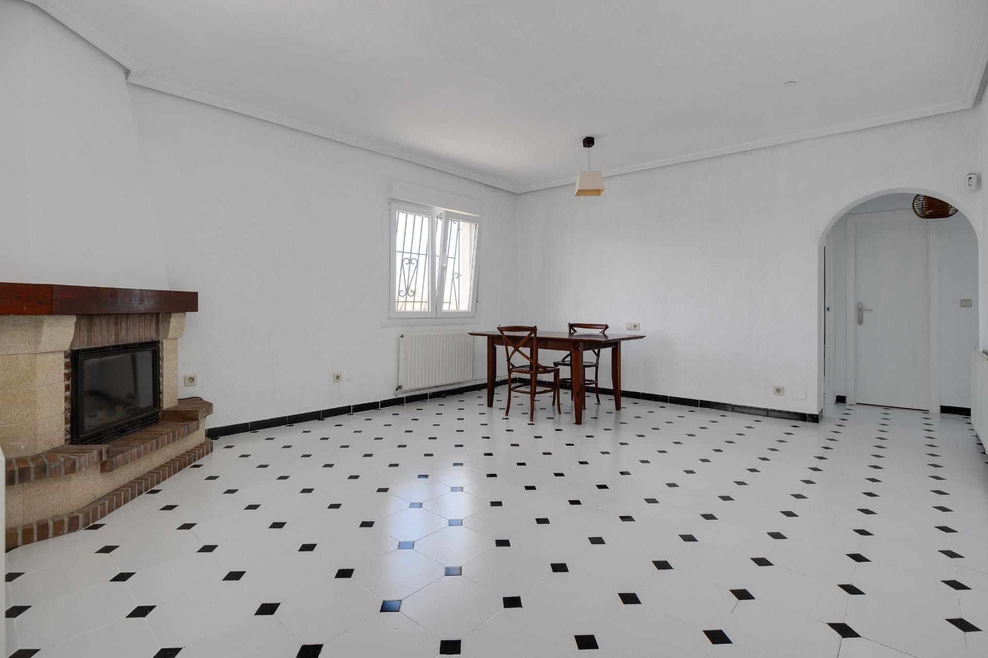 Herverkoop - Vrijstaande Villa -
Torrevieja - La Siesta - El Salado - Torreta