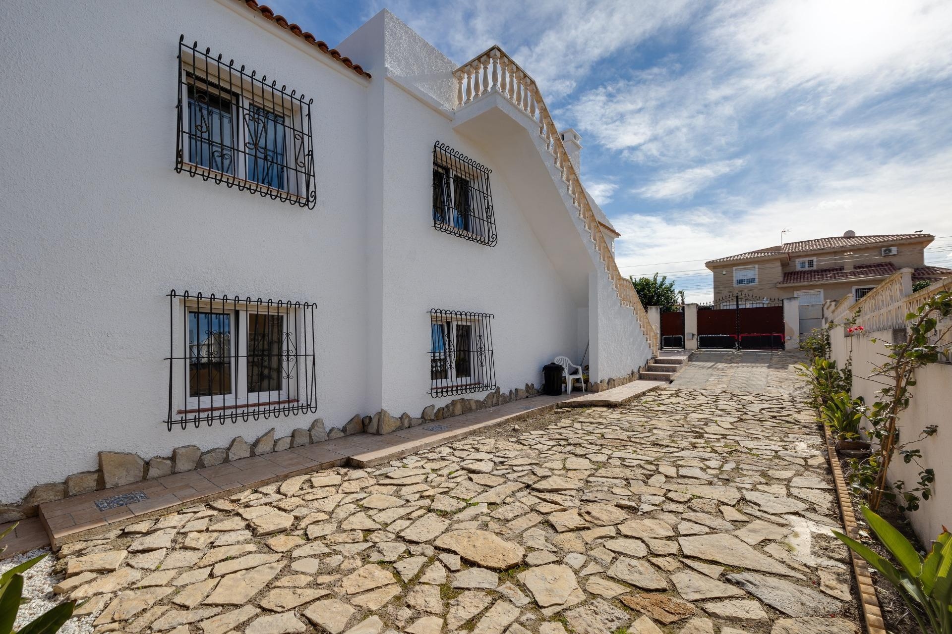 Herverkoop - Vrijstaande Villa -
Torrevieja - La Siesta - El Salado - Torreta