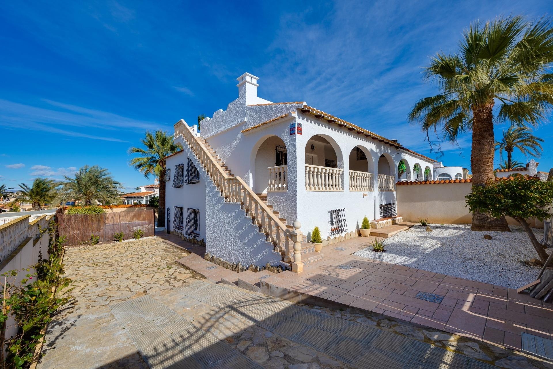 Herverkoop - Vrijstaande Villa -
Torrevieja - La Siesta - El Salado - Torreta