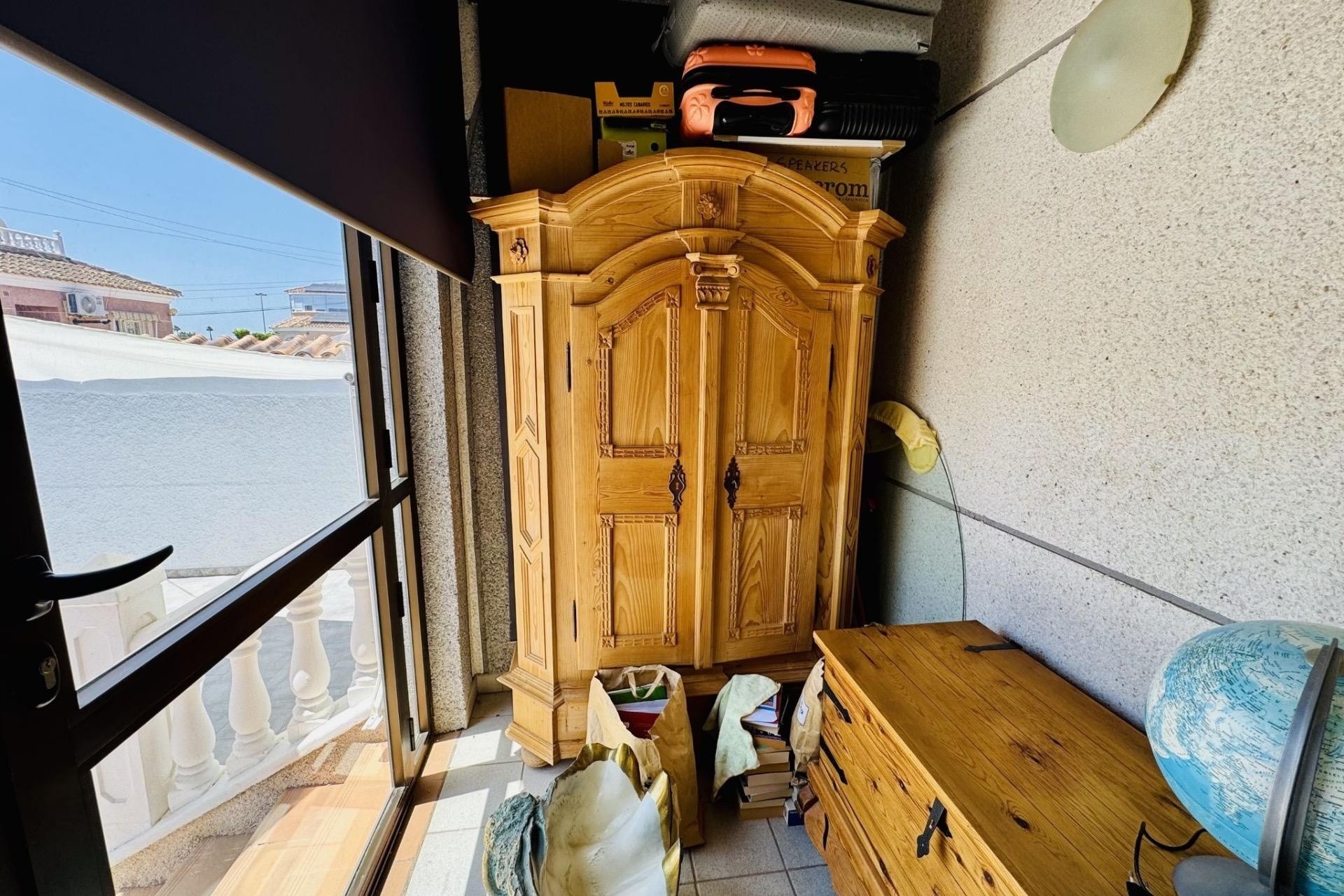 Herverkoop - Vrijstaande Villa -
Torrevieja - La Siesta - El Salado - Torreta