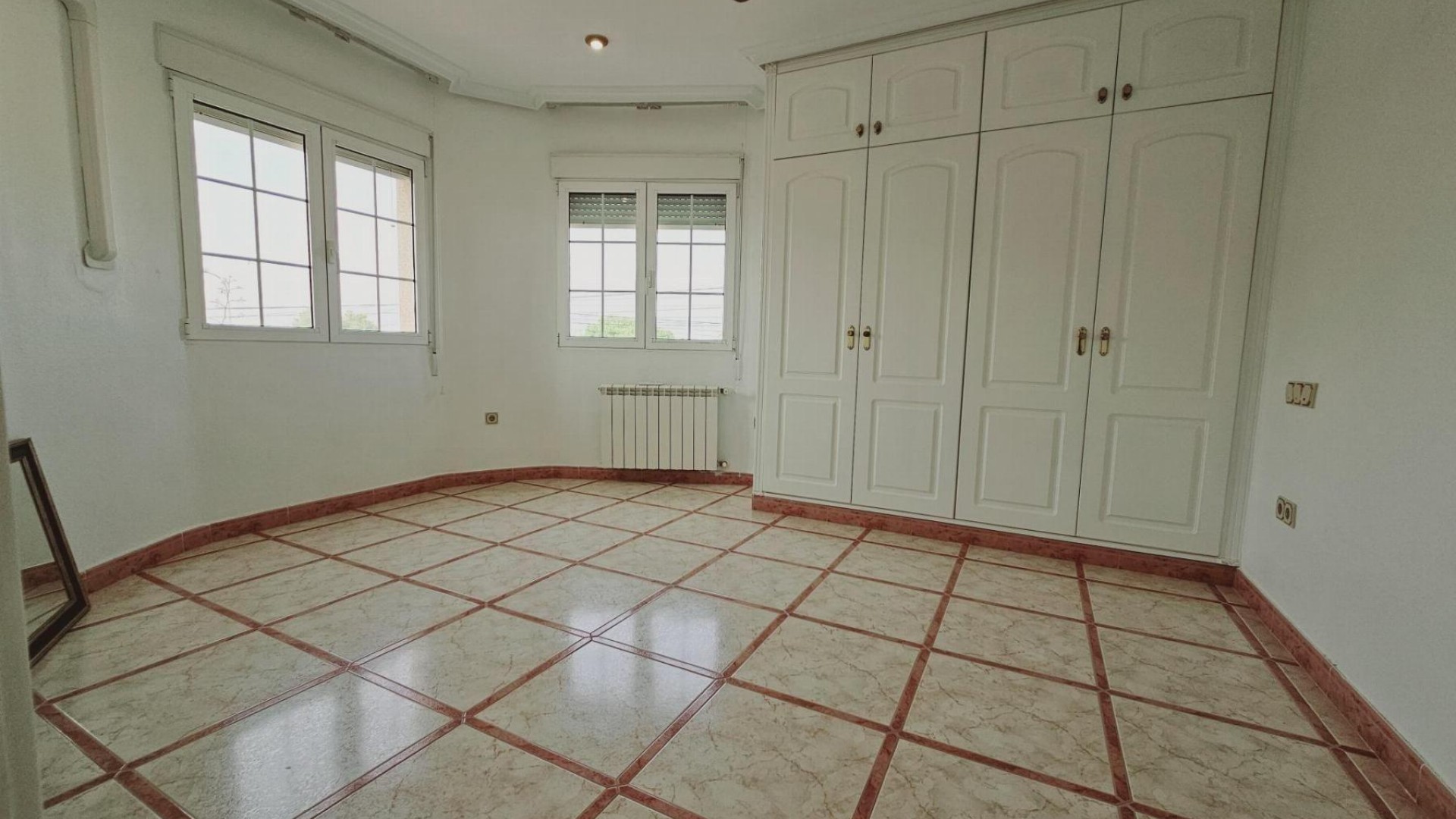 Herverkoop - Vrijstaande Villa -
Torrevieja - La Siesta - El Salado - Torreta