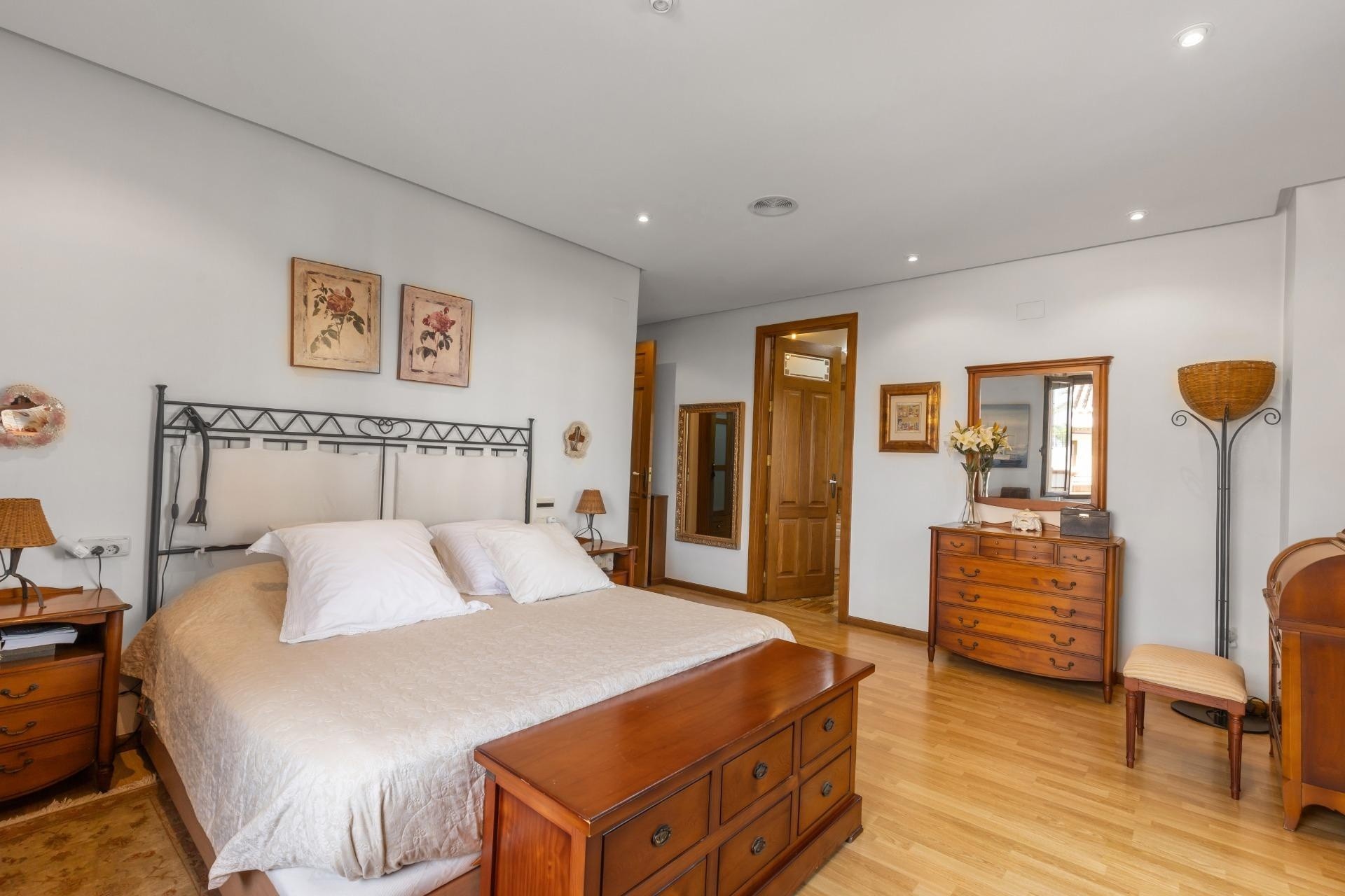 Herverkoop - Vrijstaande Villa -
Torrevieja - La Veleta