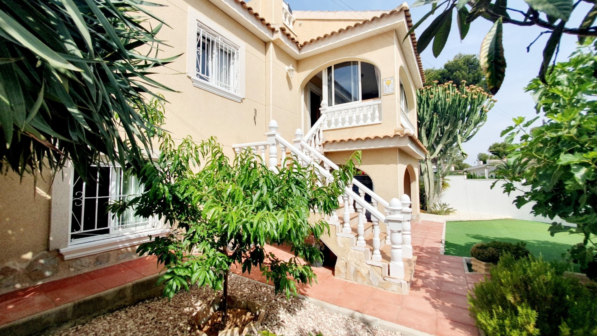 Herverkoop - Vrijstaande Villa -
Torrevieja - Los Balcones