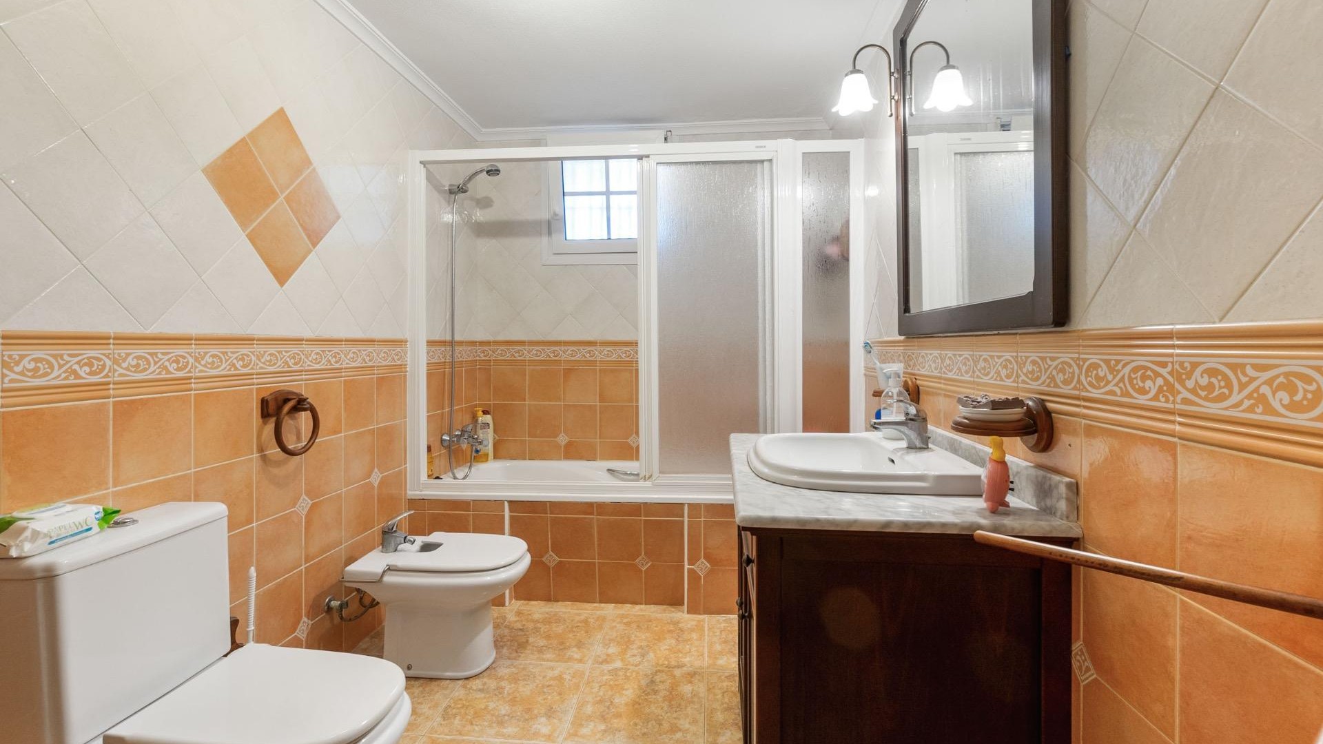 Herverkoop - Vrijstaande Villa -
Torrevieja - Los balcones