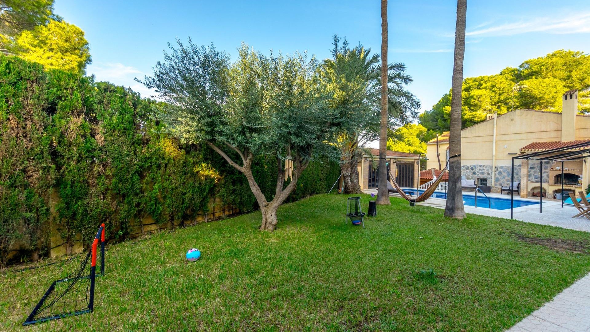 Herverkoop - Vrijstaande Villa -
Torrevieja - Los balcones