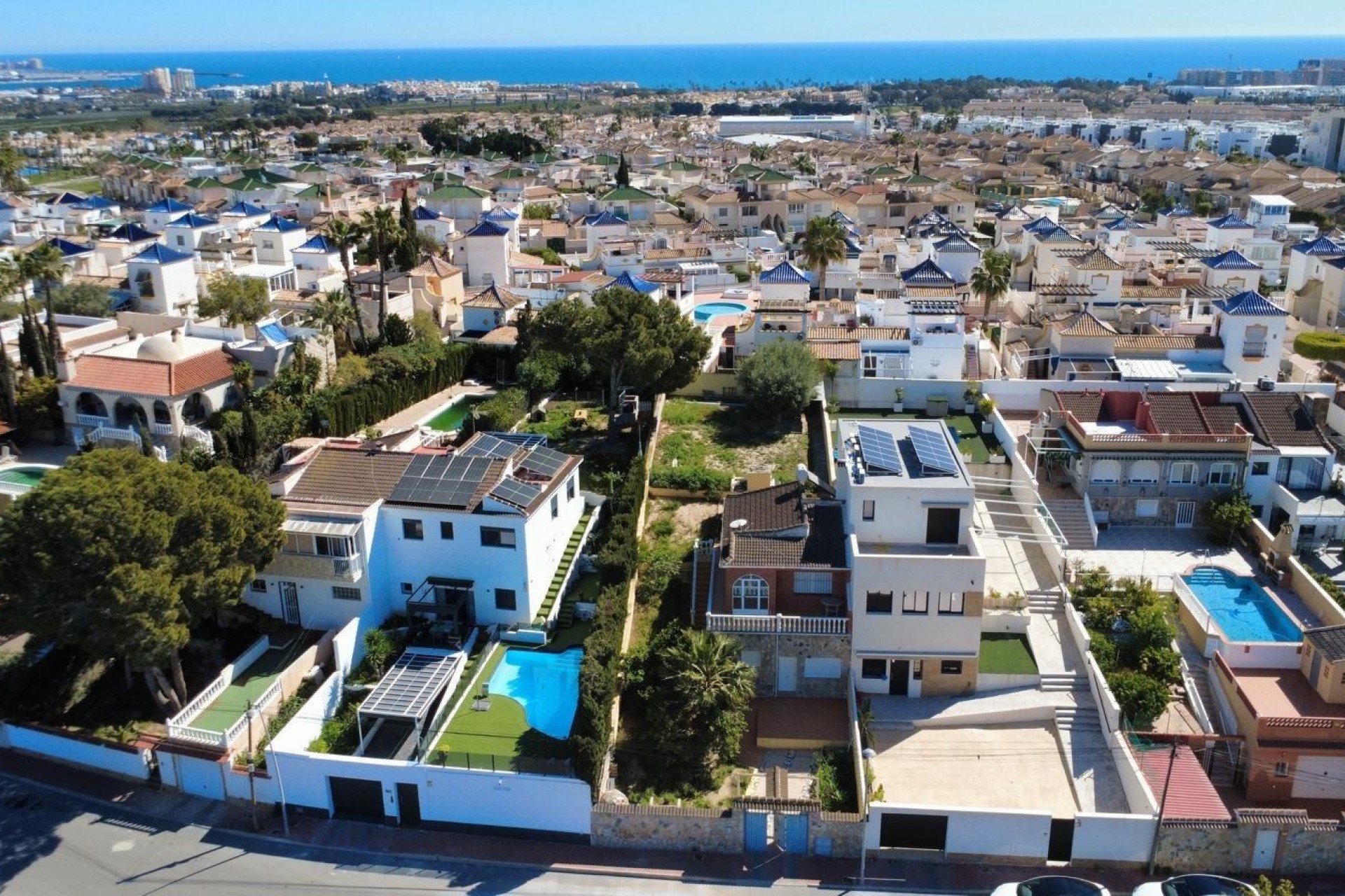 Herverkoop - Vrijstaande Villa -
Torrevieja - Los balcones