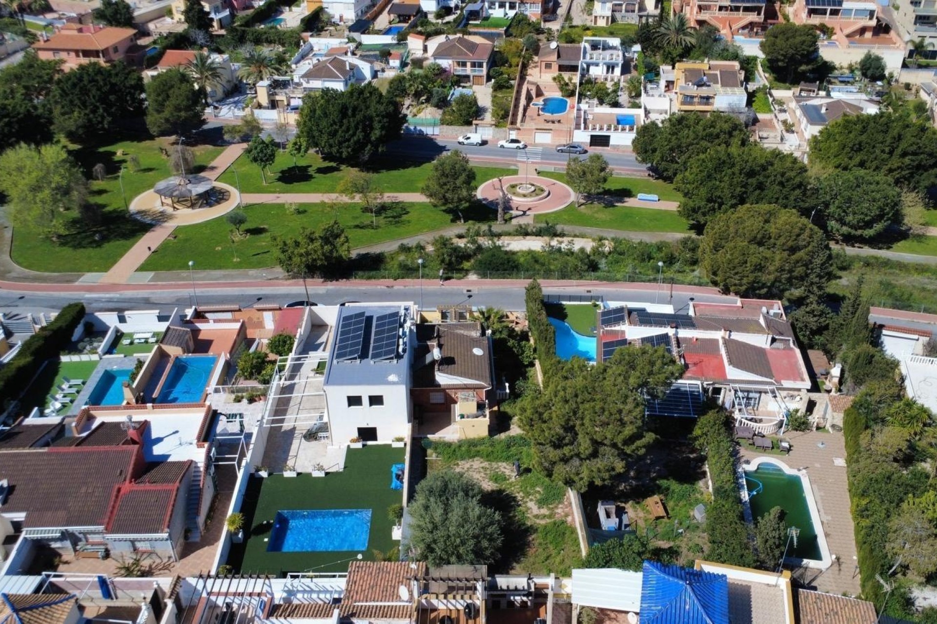 Herverkoop - Vrijstaande Villa -
Torrevieja - Los balcones