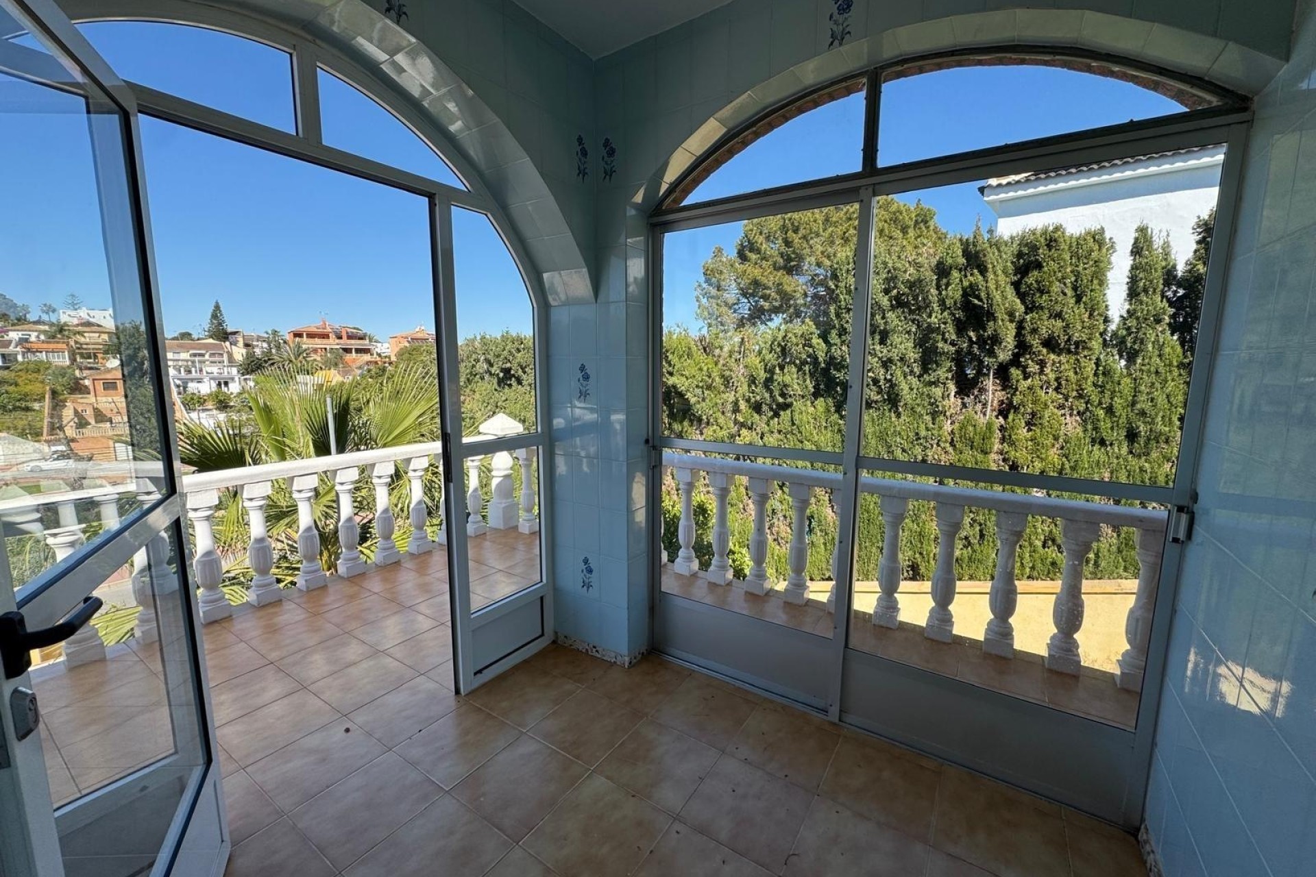 Herverkoop - Vrijstaande Villa -
Torrevieja - Los balcones