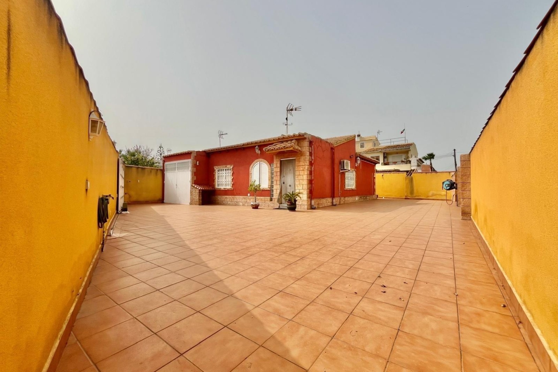 Herverkoop - Vrijstaande Villa -
Torrevieja - Los Balcones