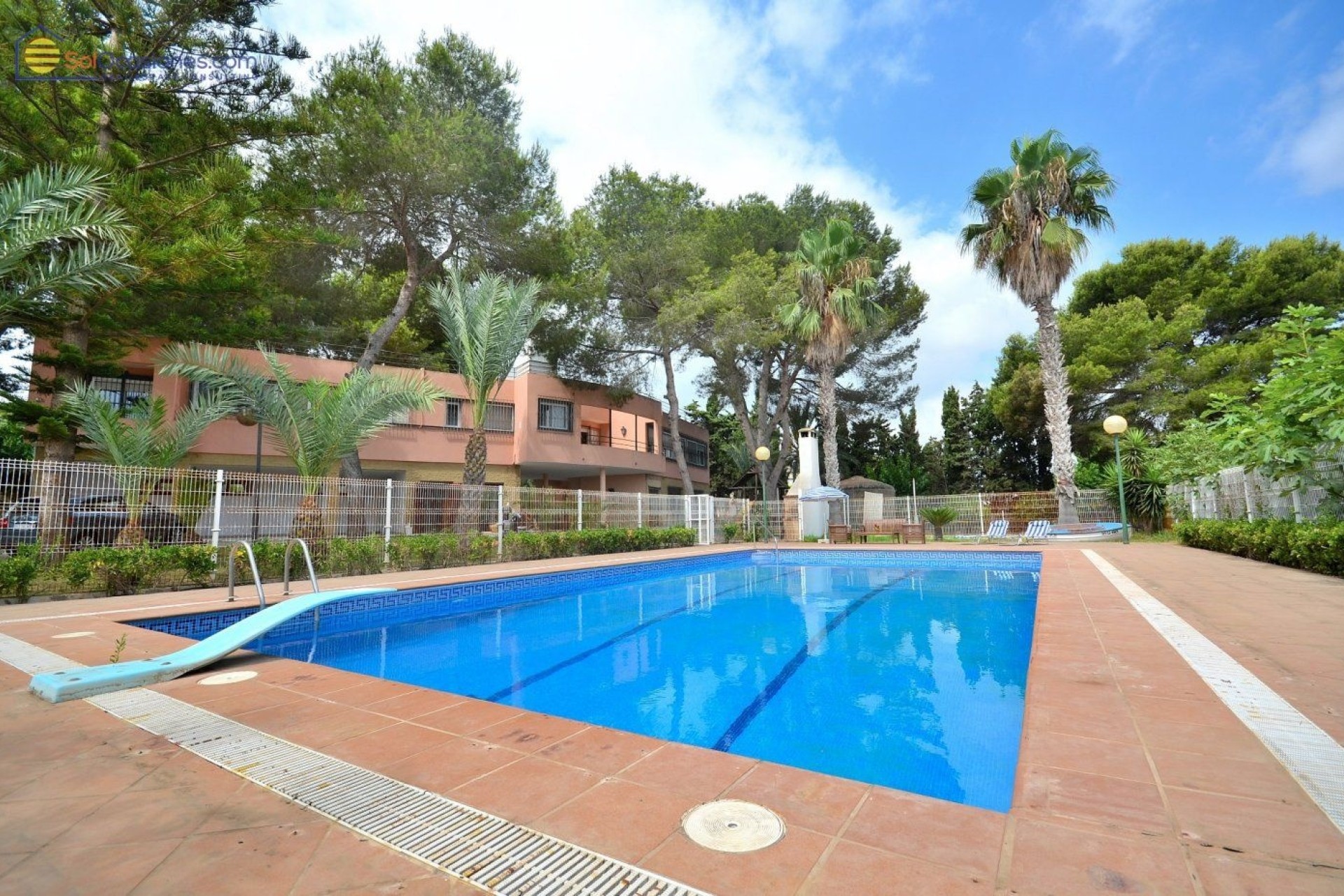 Herverkoop - Vrijstaande Villa -
Torrevieja - Los Balcones