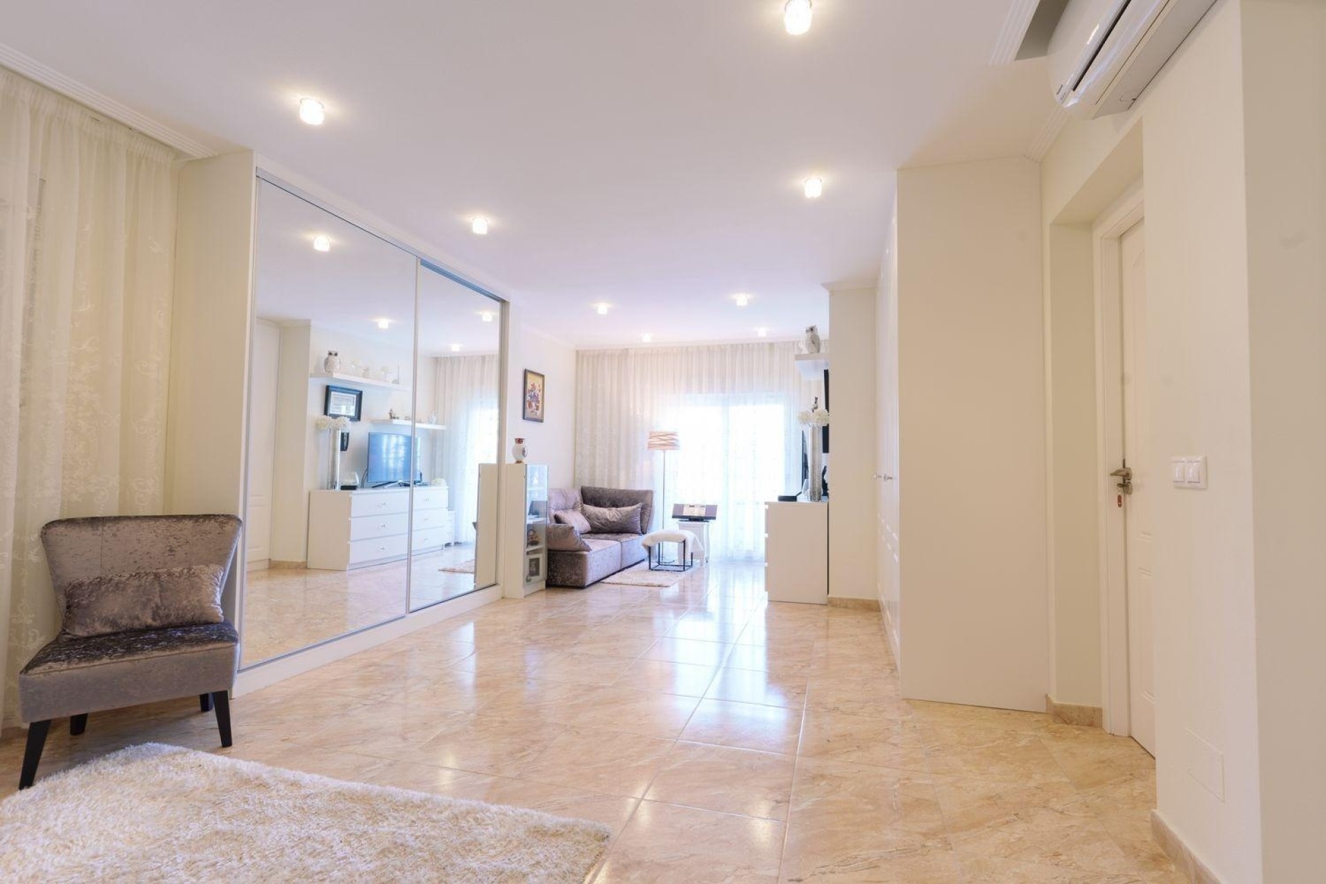 Herverkoop - Vrijstaande Villa -
Torrevieja - Los Balcones