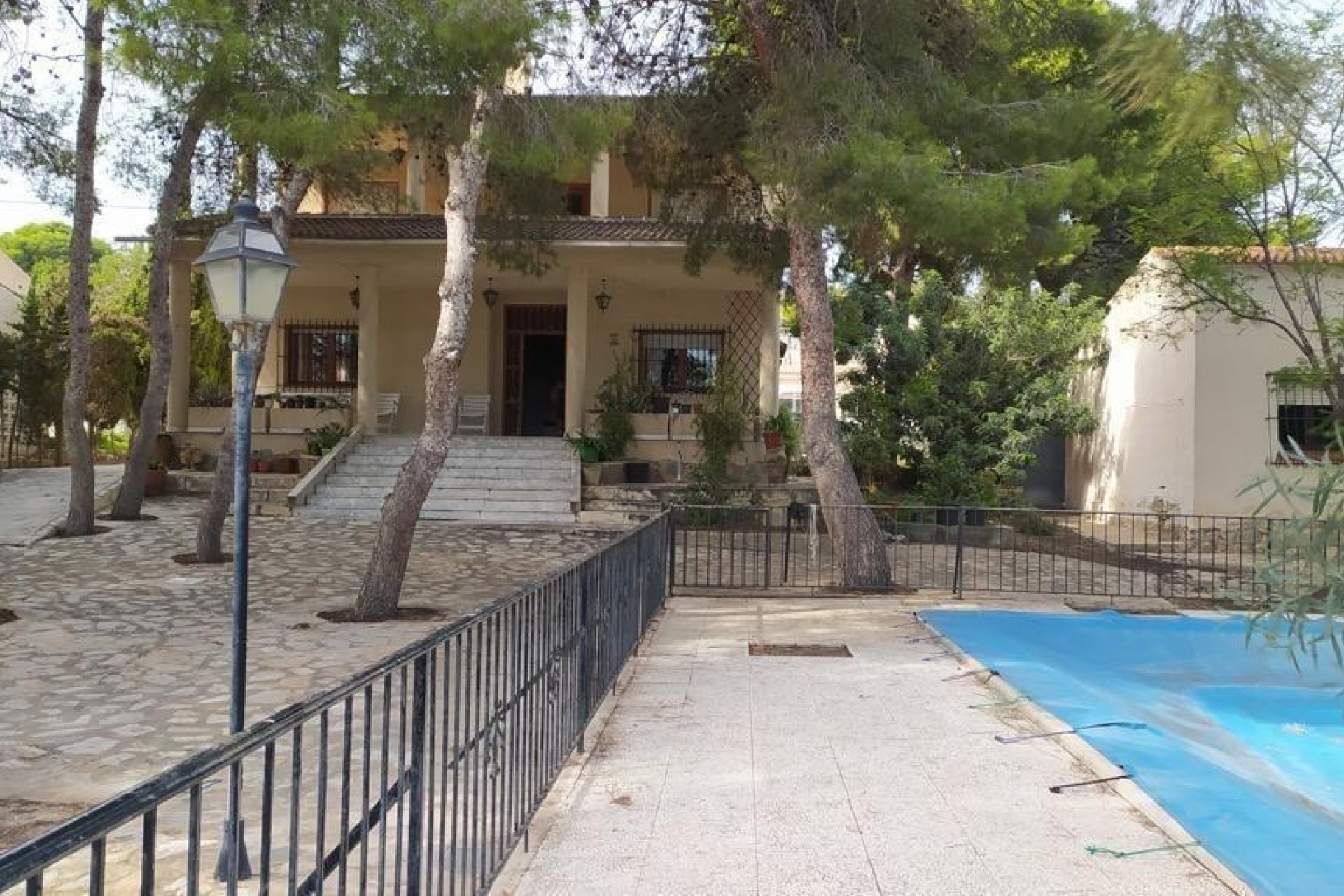 Herverkoop - Vrijstaande Villa -
Torrevieja - Los Balcones