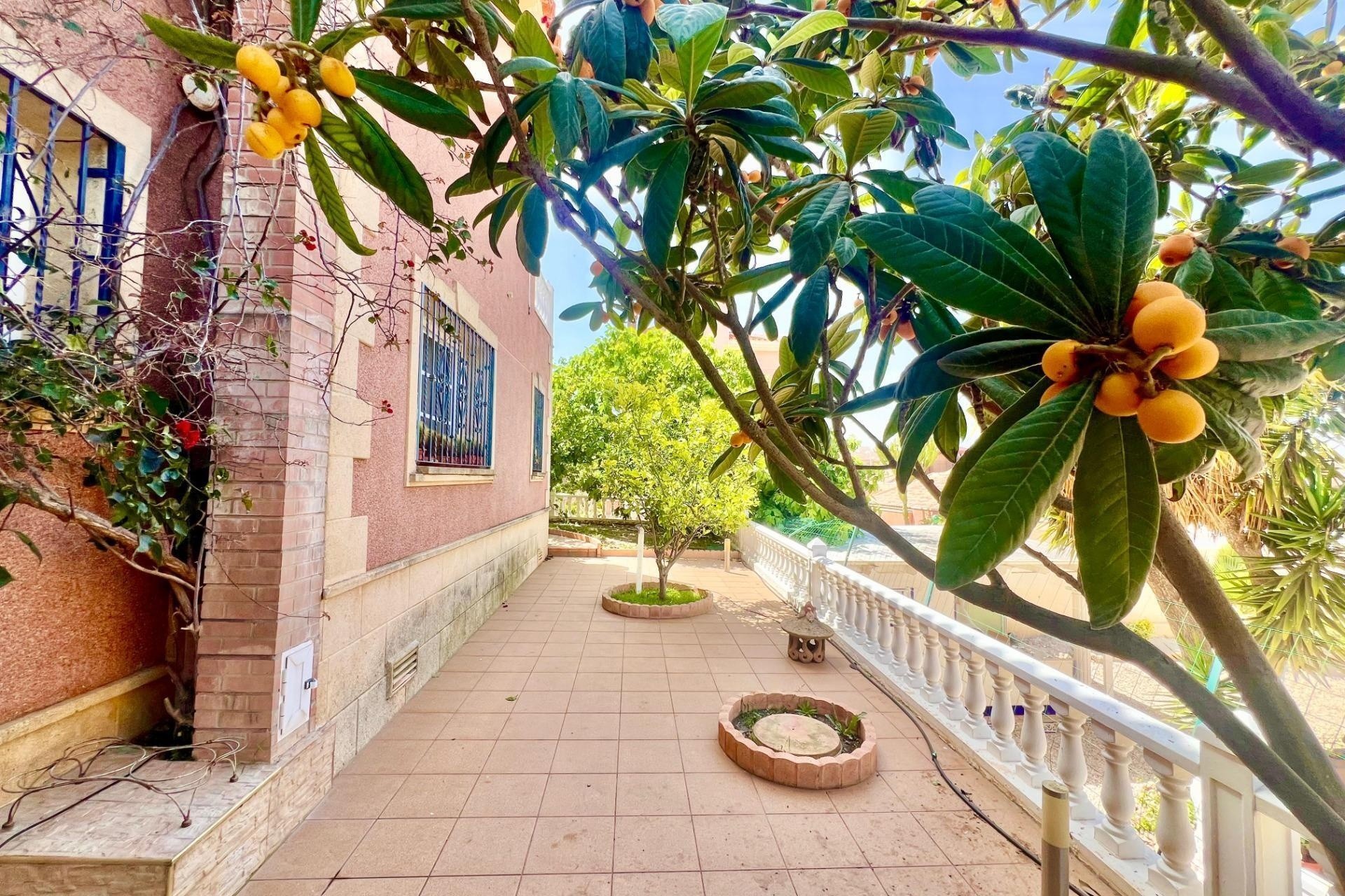 Herverkoop - Vrijstaande Villa -
Torrevieja - Los Balcones