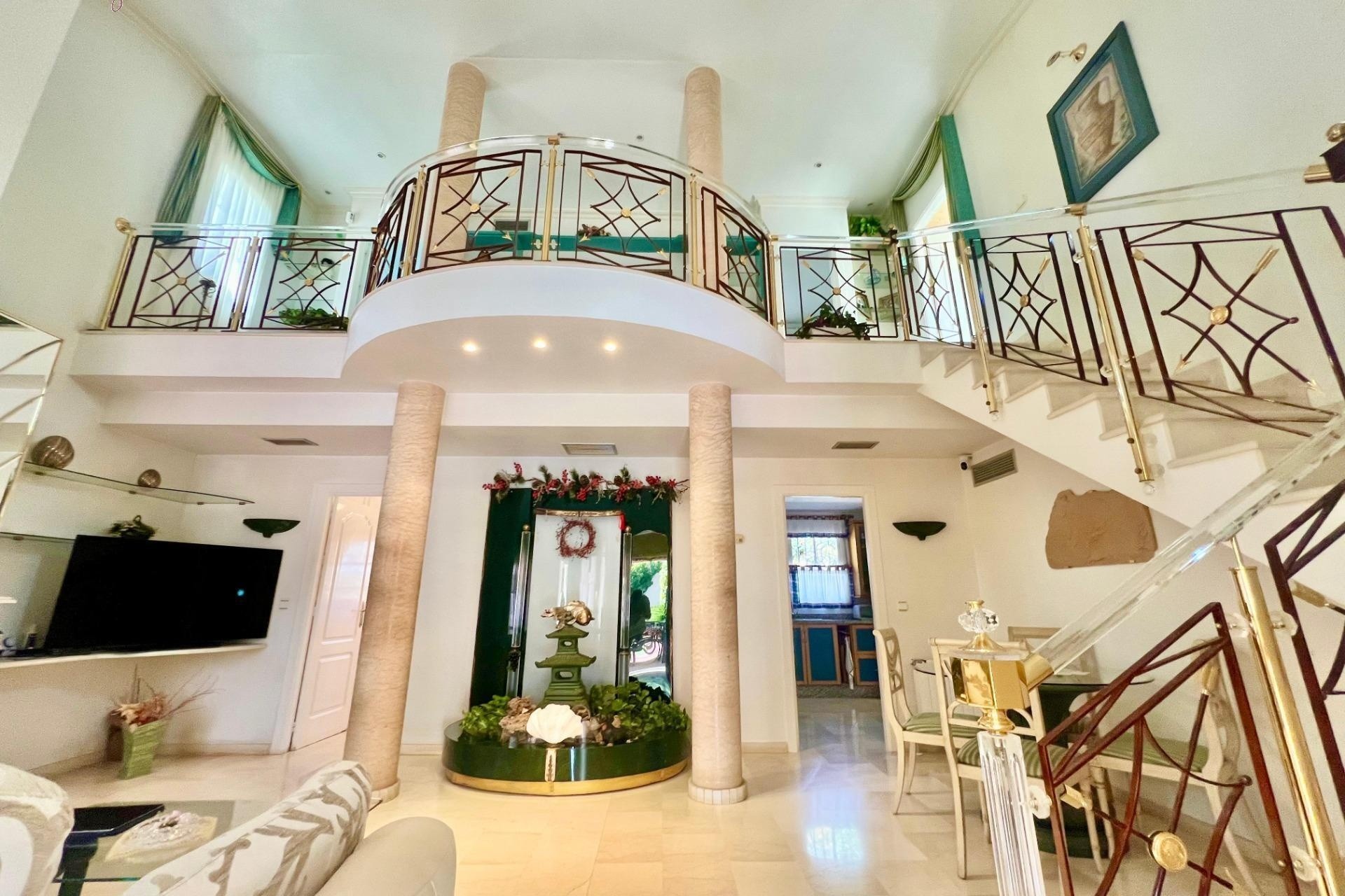 Herverkoop - Vrijstaande Villa -
Torrevieja - Los Balcones